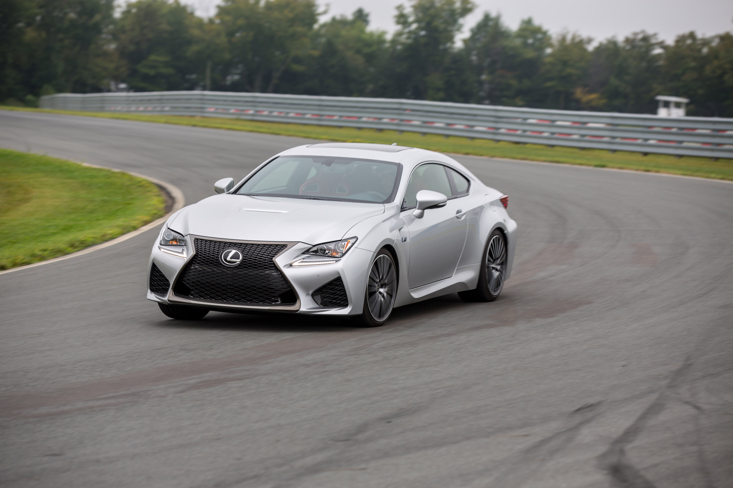Lexus RC F photo #32