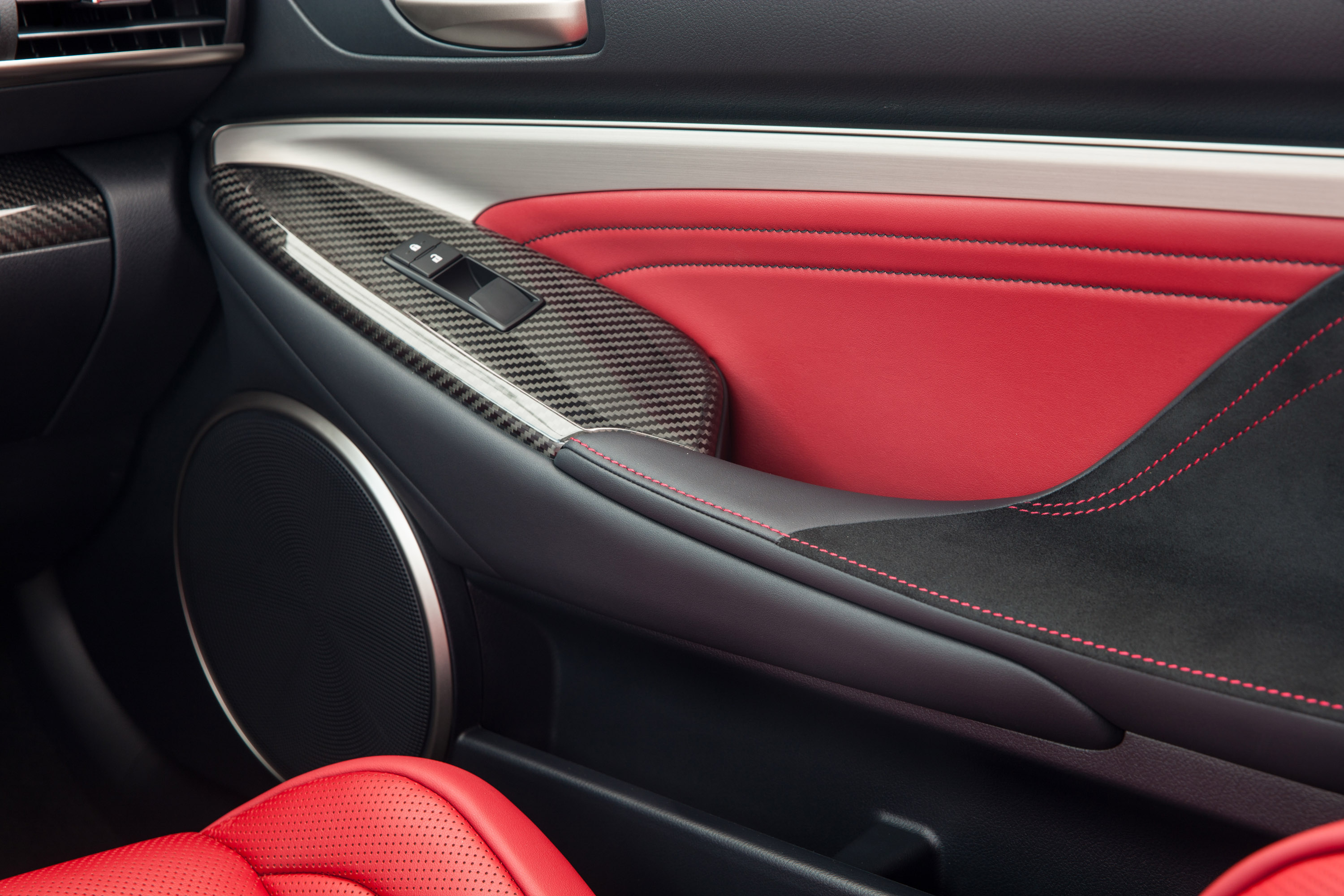 Lexus RC F photo #49