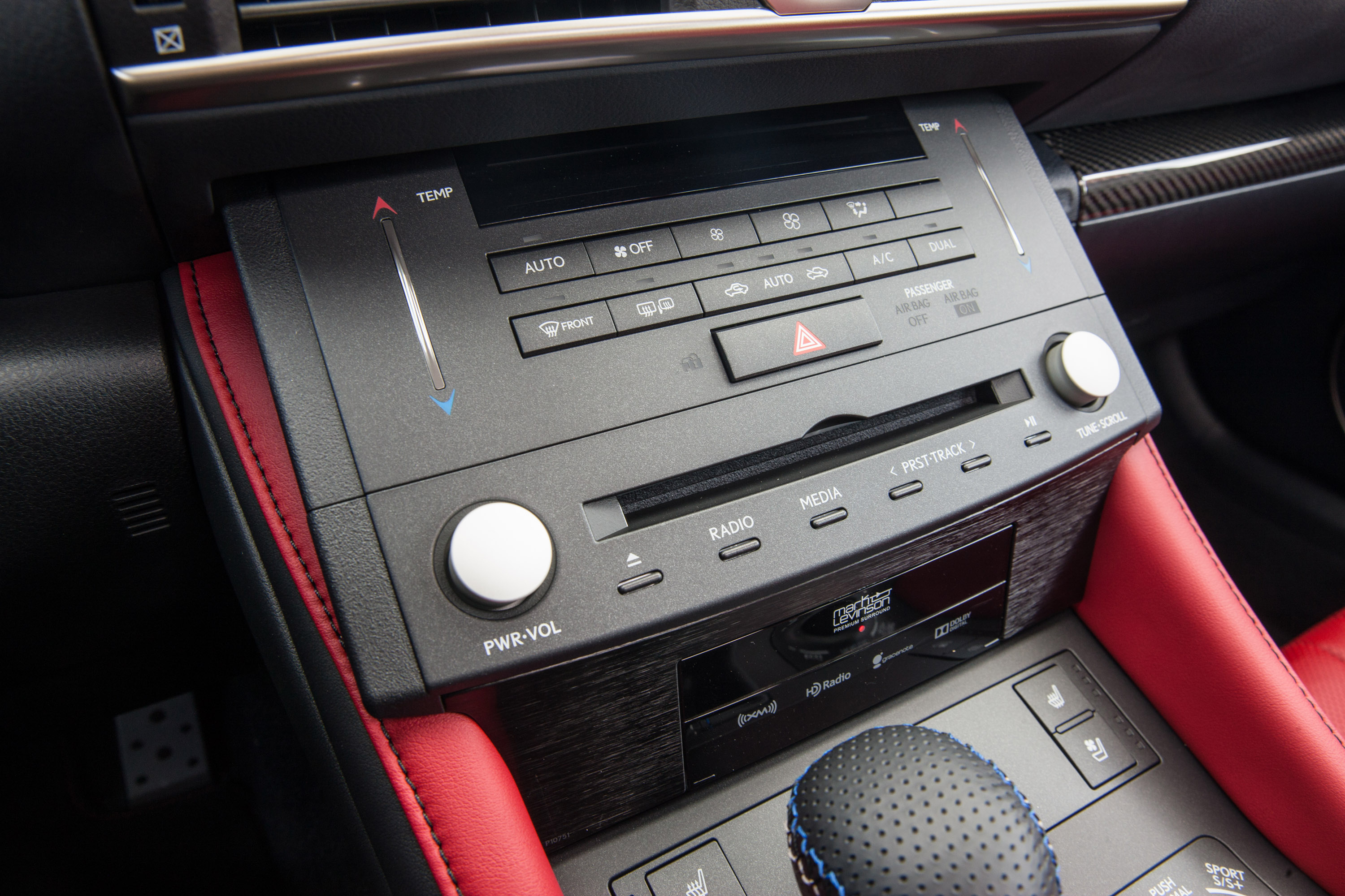 Lexus RC F photo #60