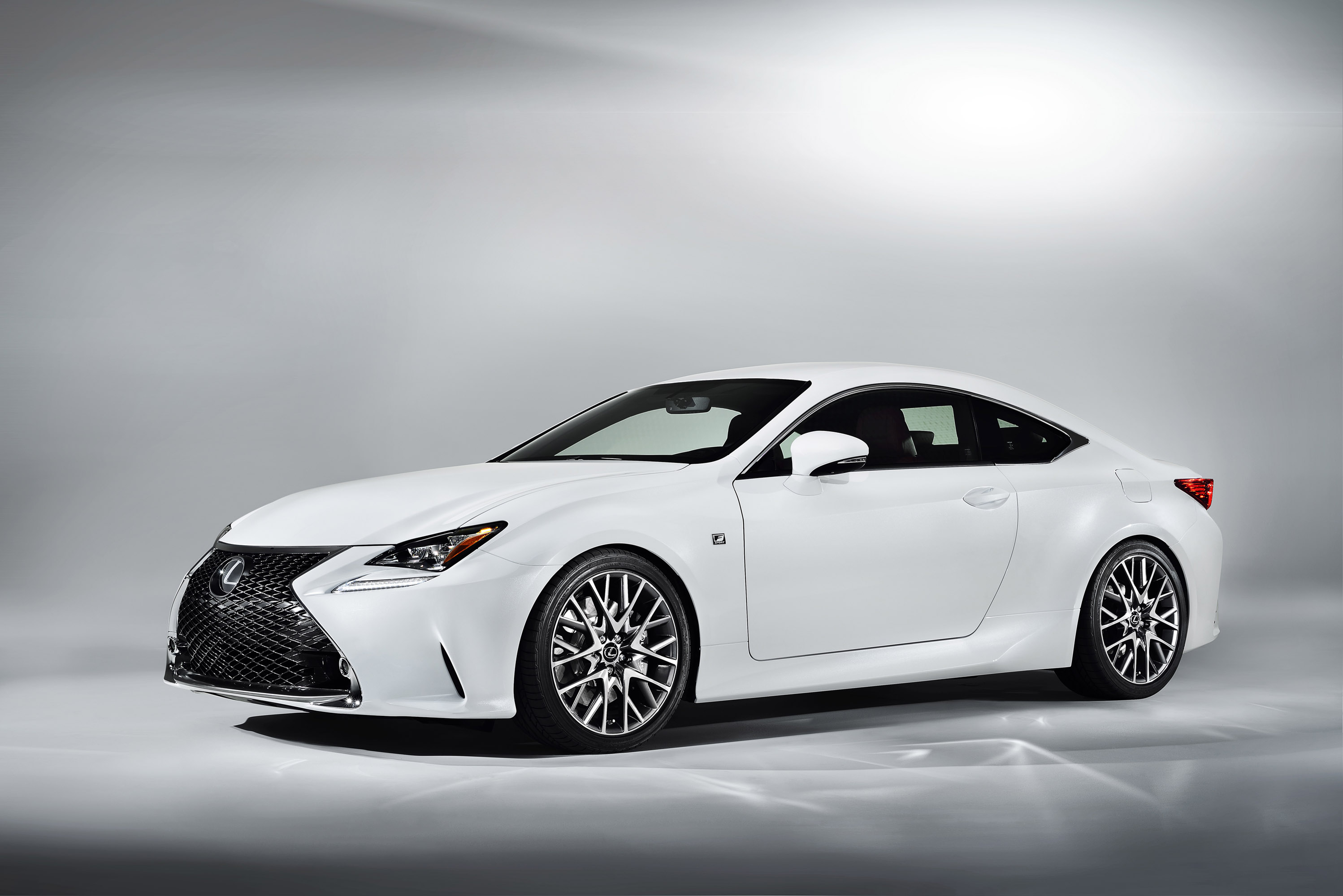 Lexus RC350 F Sport Coupe photo #4