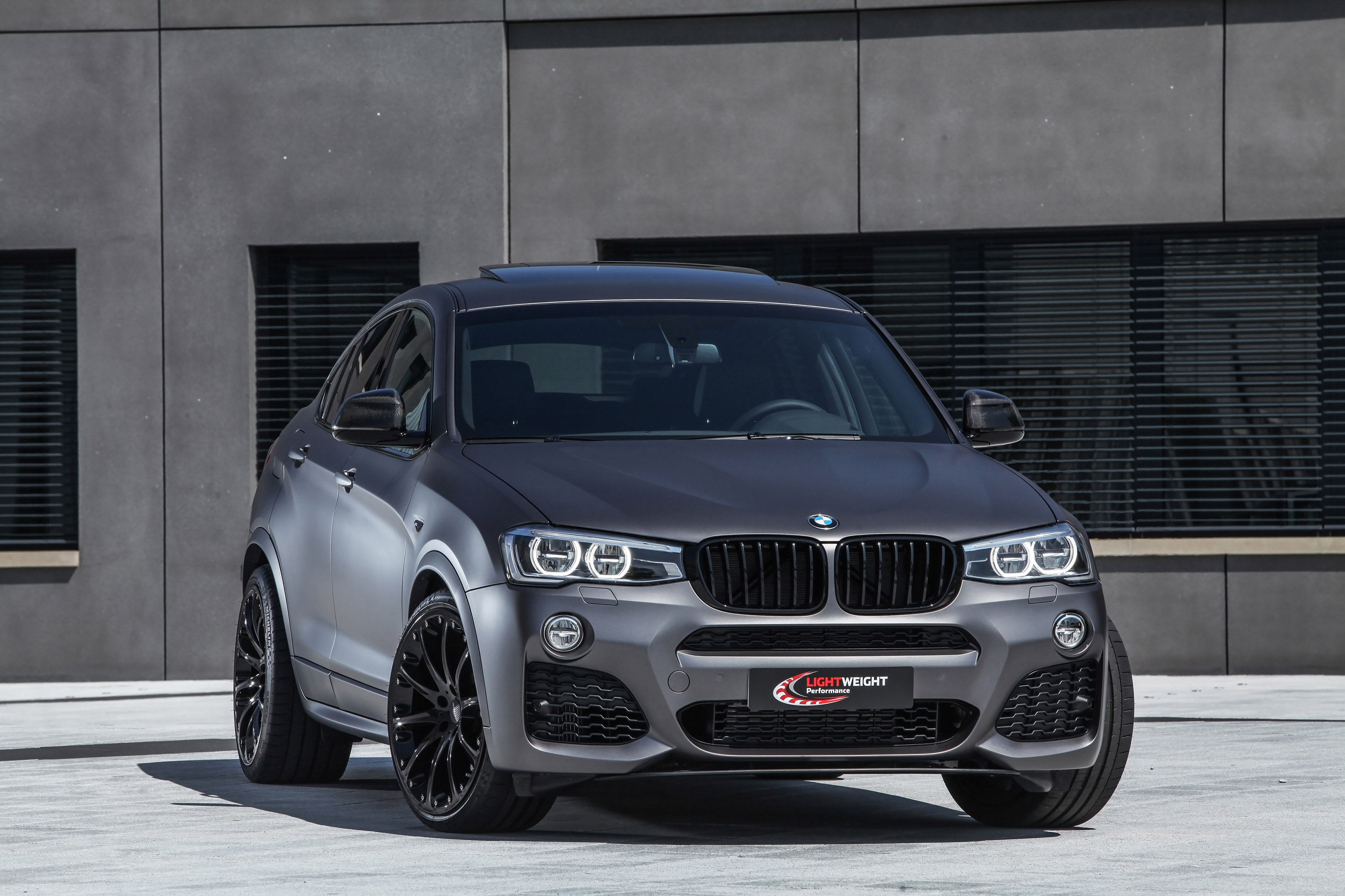 LightWeight BMW X4 photo #1