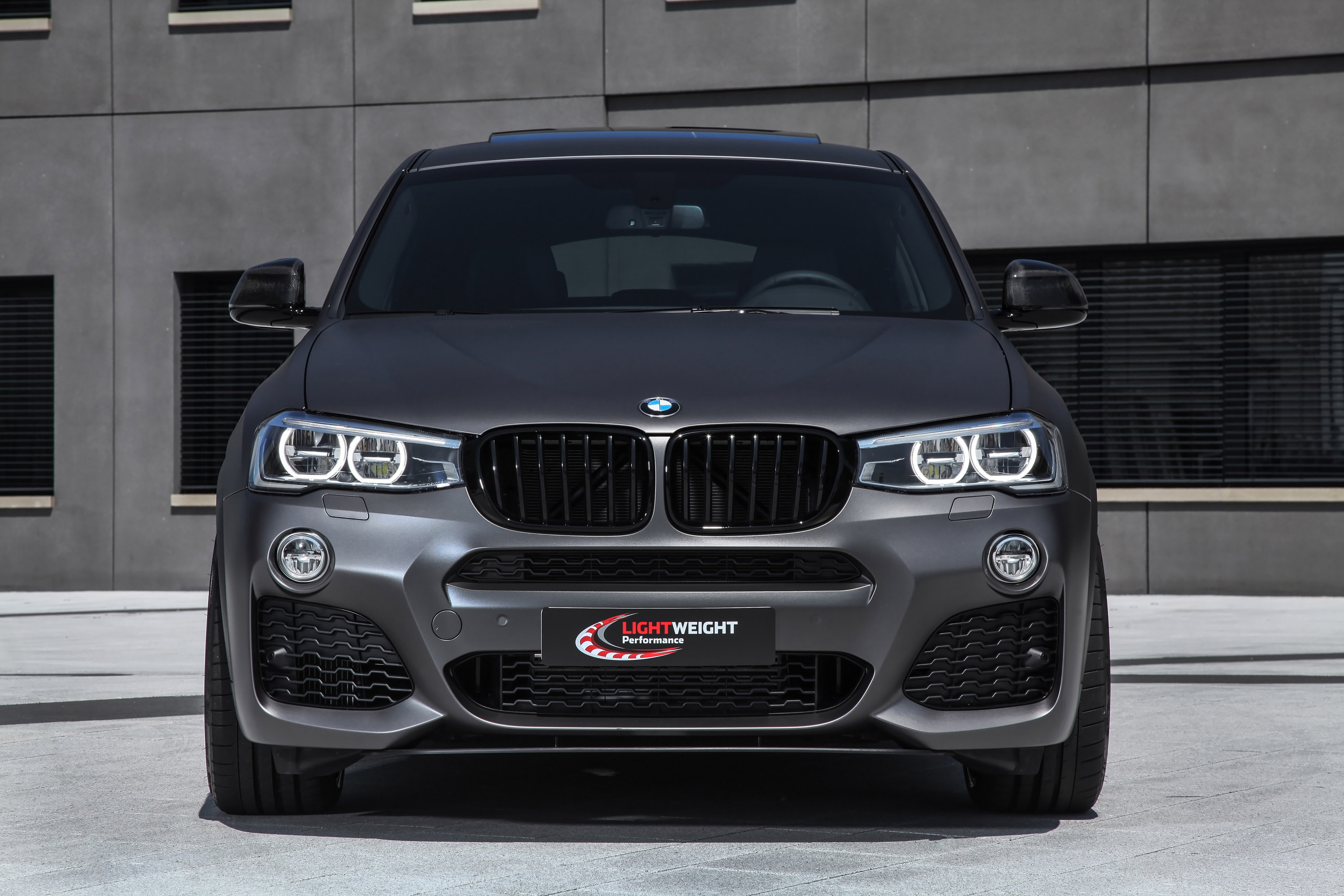 LightWeight BMW X4 photo #2