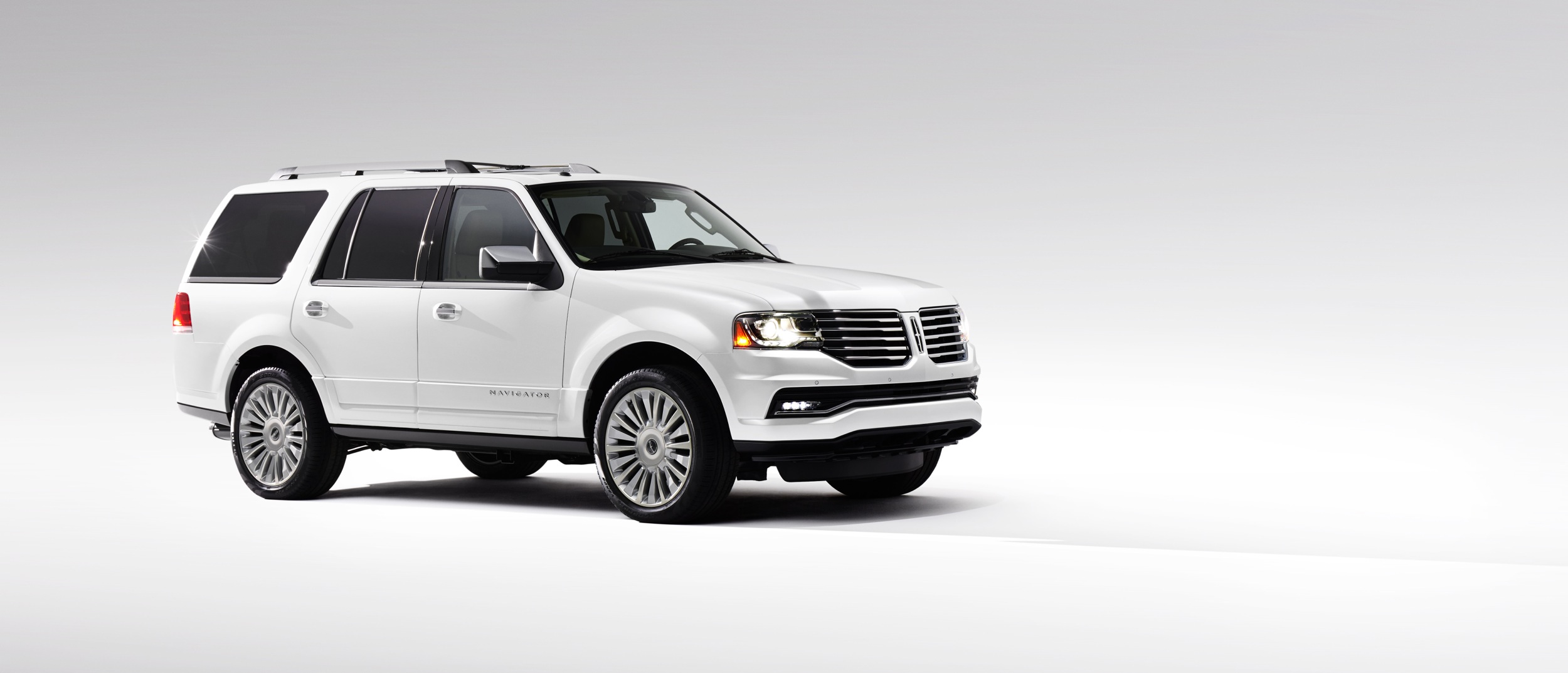 Lincoln Navigator photo #4