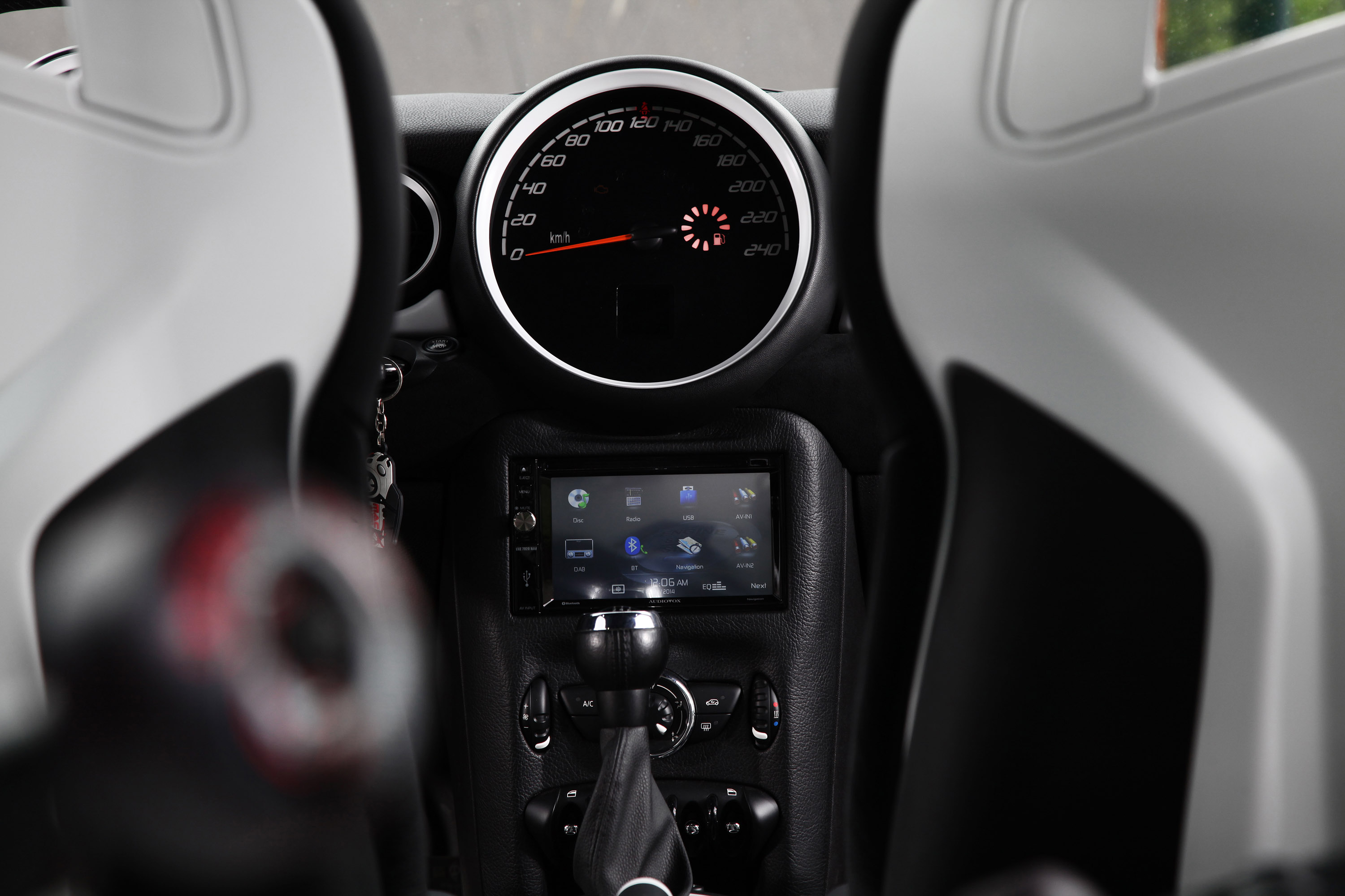 Mac Audio Mini Clubman S photo #24