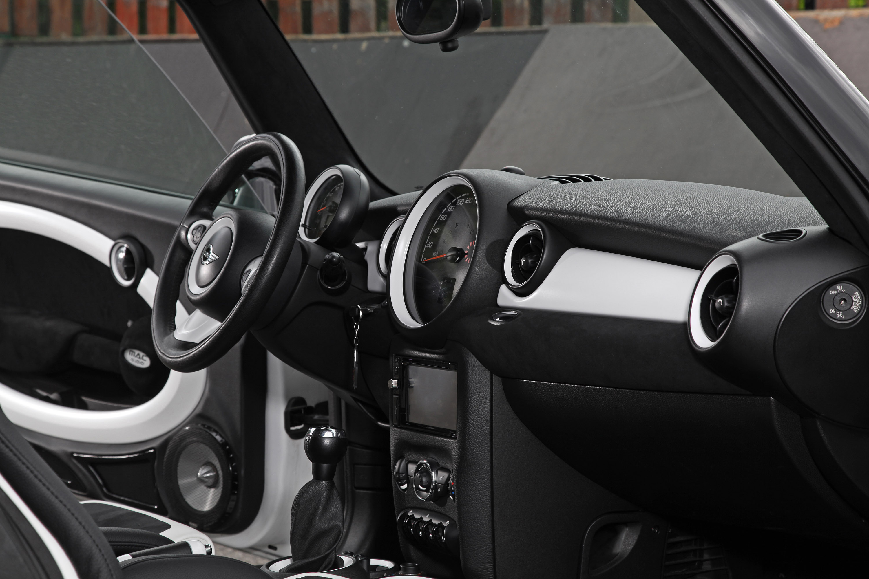 Mac Audio Mini Clubman S photo #27