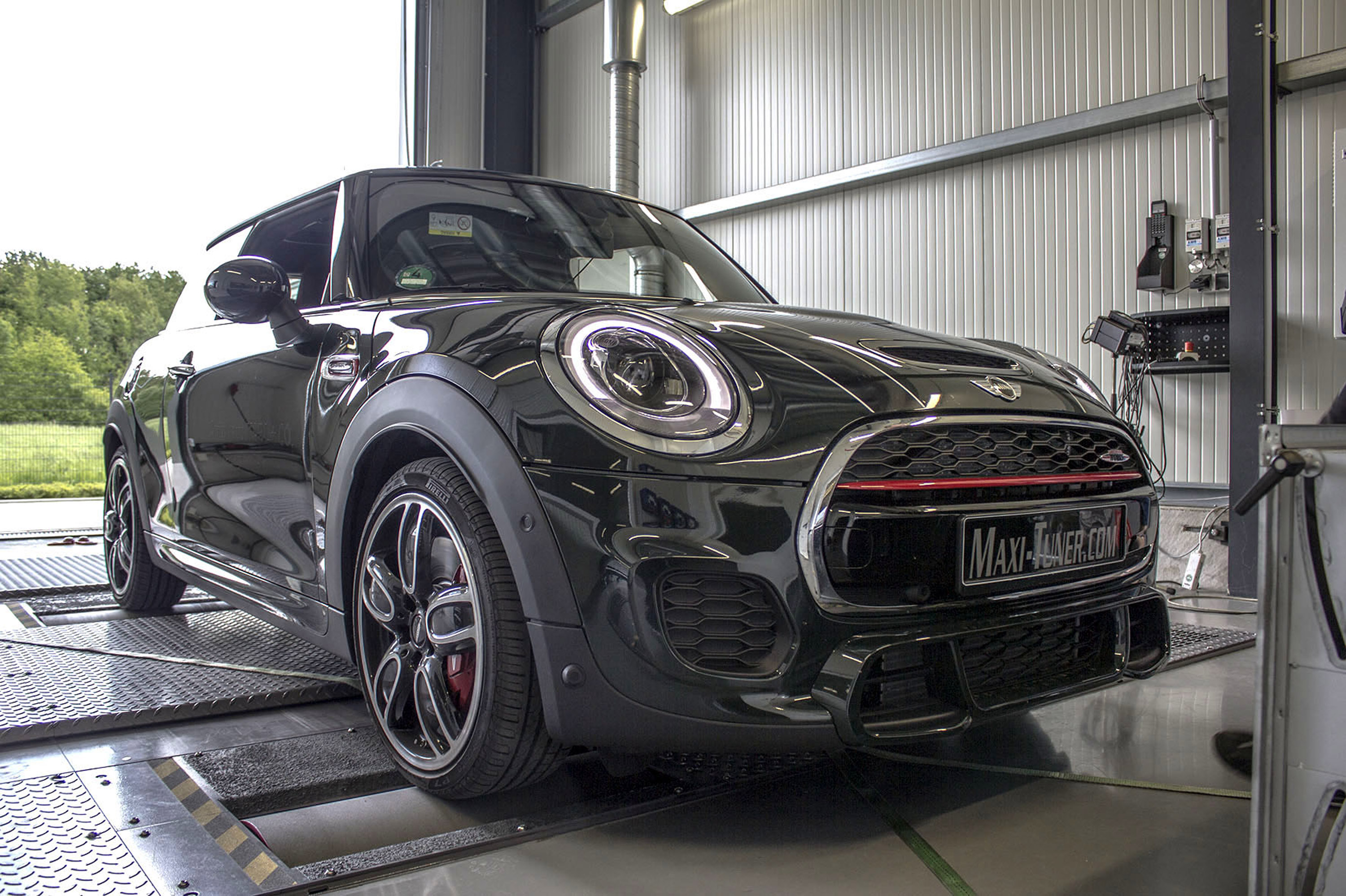 Maxi-Tuner MINI John Cooper Works photo #3