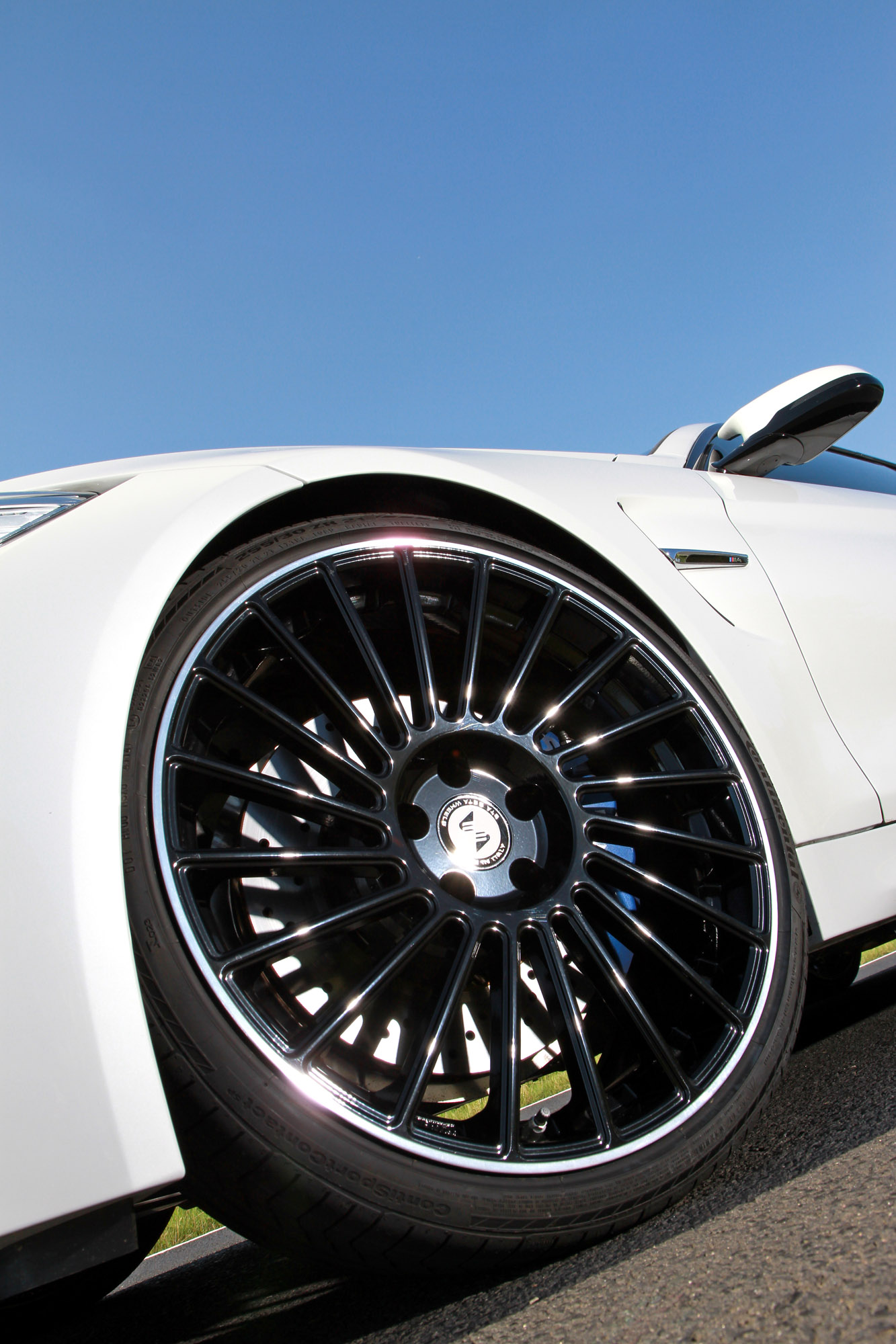 mbDESIGN BMW M4 Convertible VENTi-R photo #8