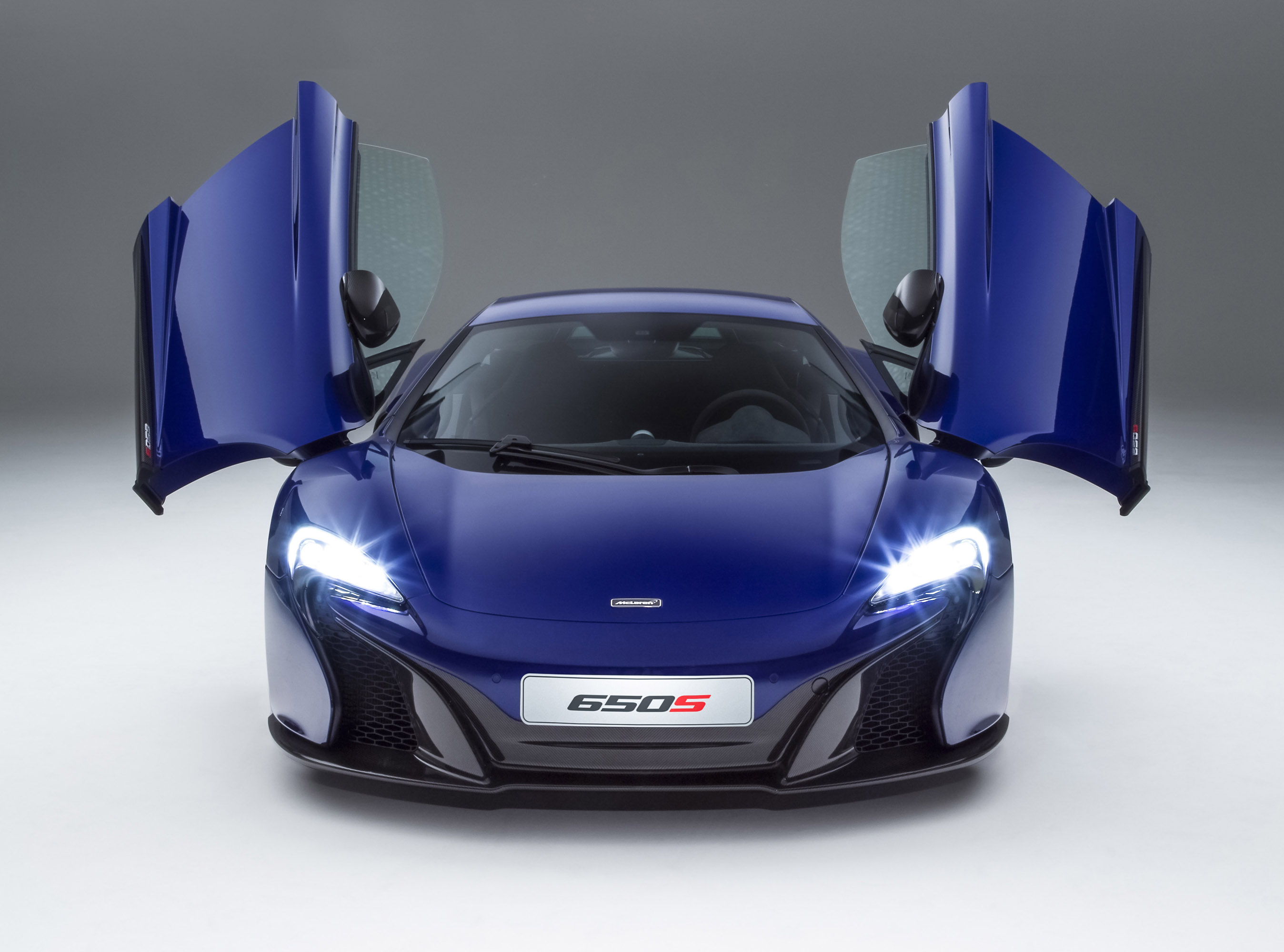 McLaren 650S Coupe photo #2