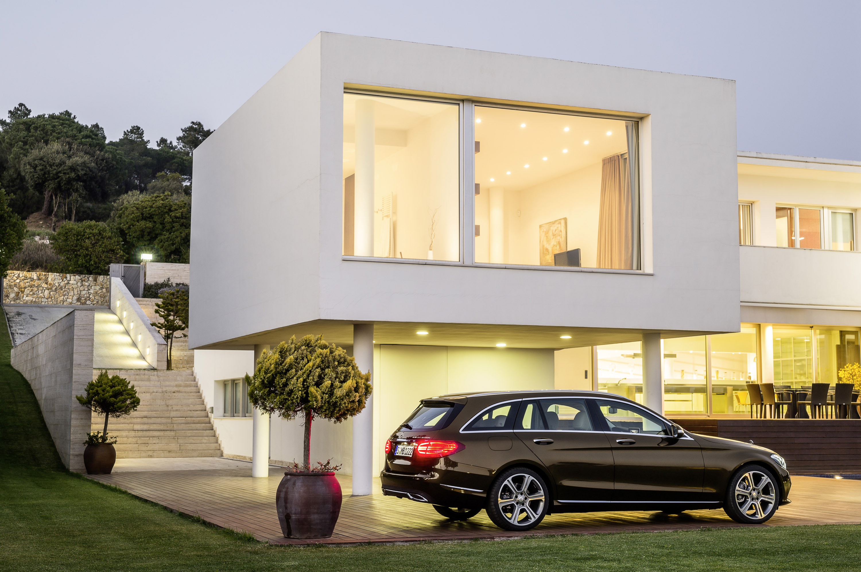 Mercedes-Benz C-Class Estate photo #28