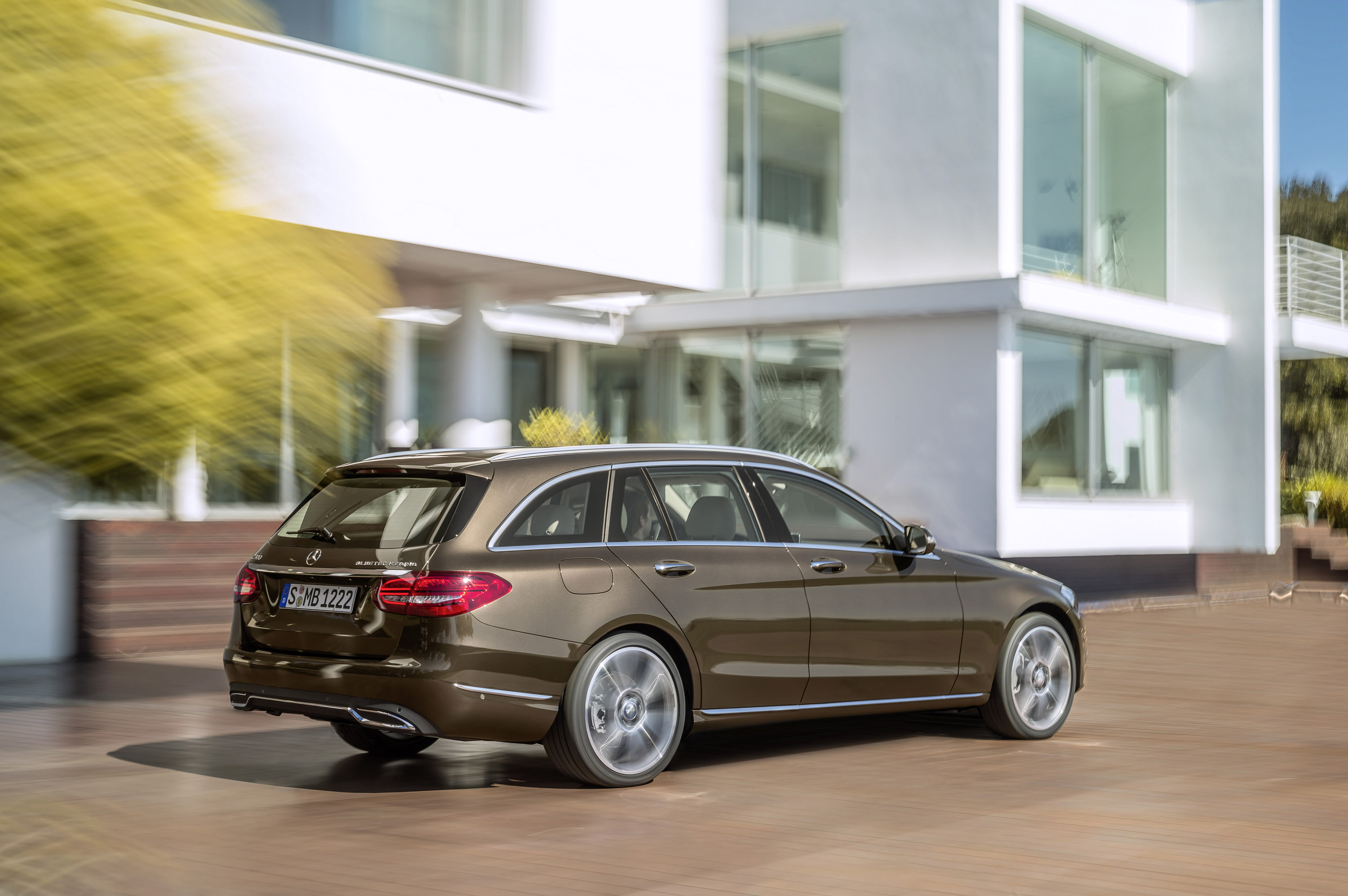Mercedes-Benz C-Class Estate photo #31