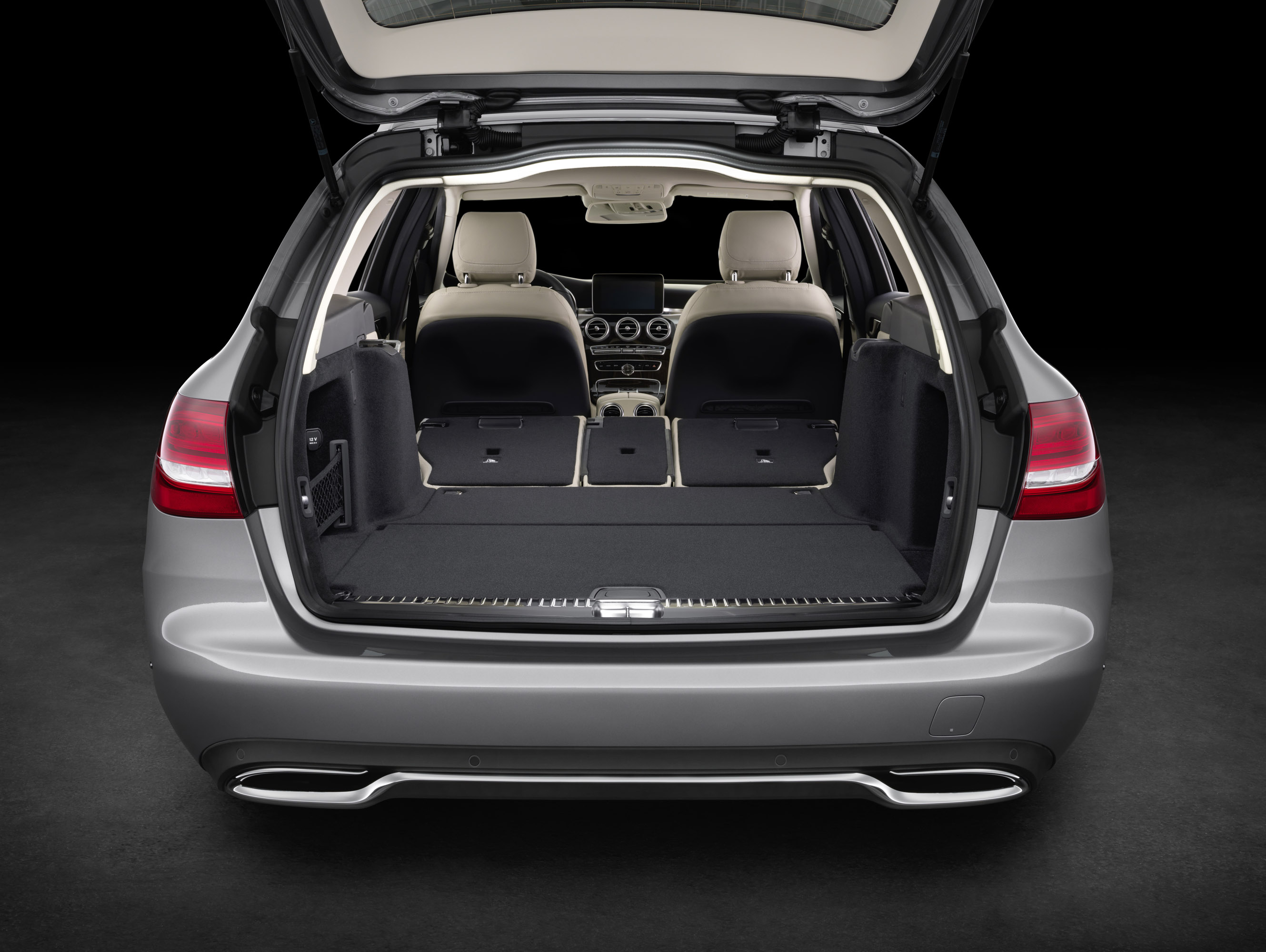 Mercedes-Benz C-Class Estate photo #36