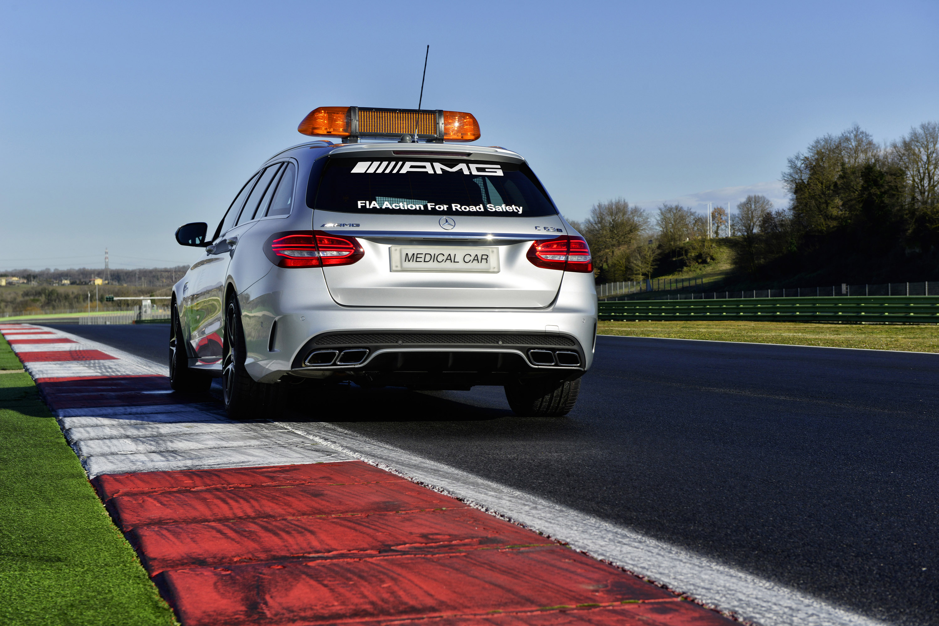 Mercedes-Benz C63 S AMG Estate F1 Medical Car photo #8