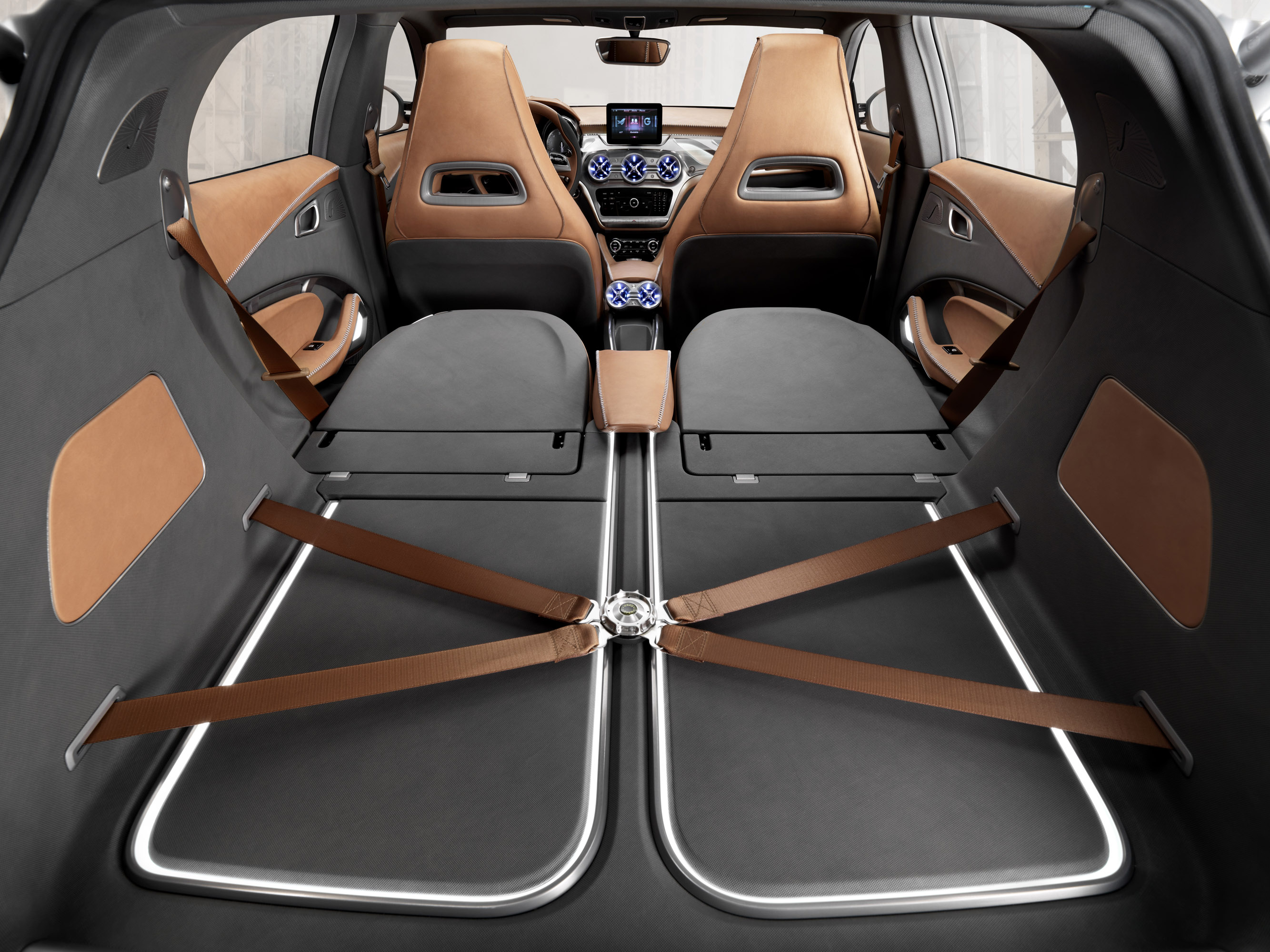 Mercedes-Benz Concept GLA-Class photo #22