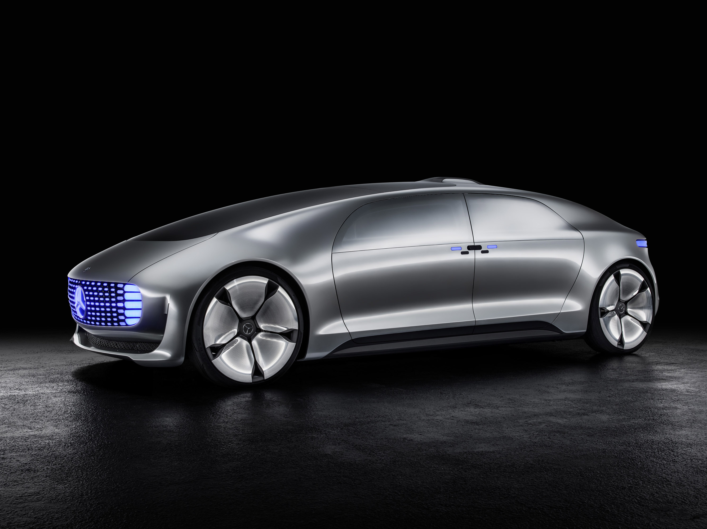 Mercedes-Benz F015 Luxury in Motion Concept photo #16