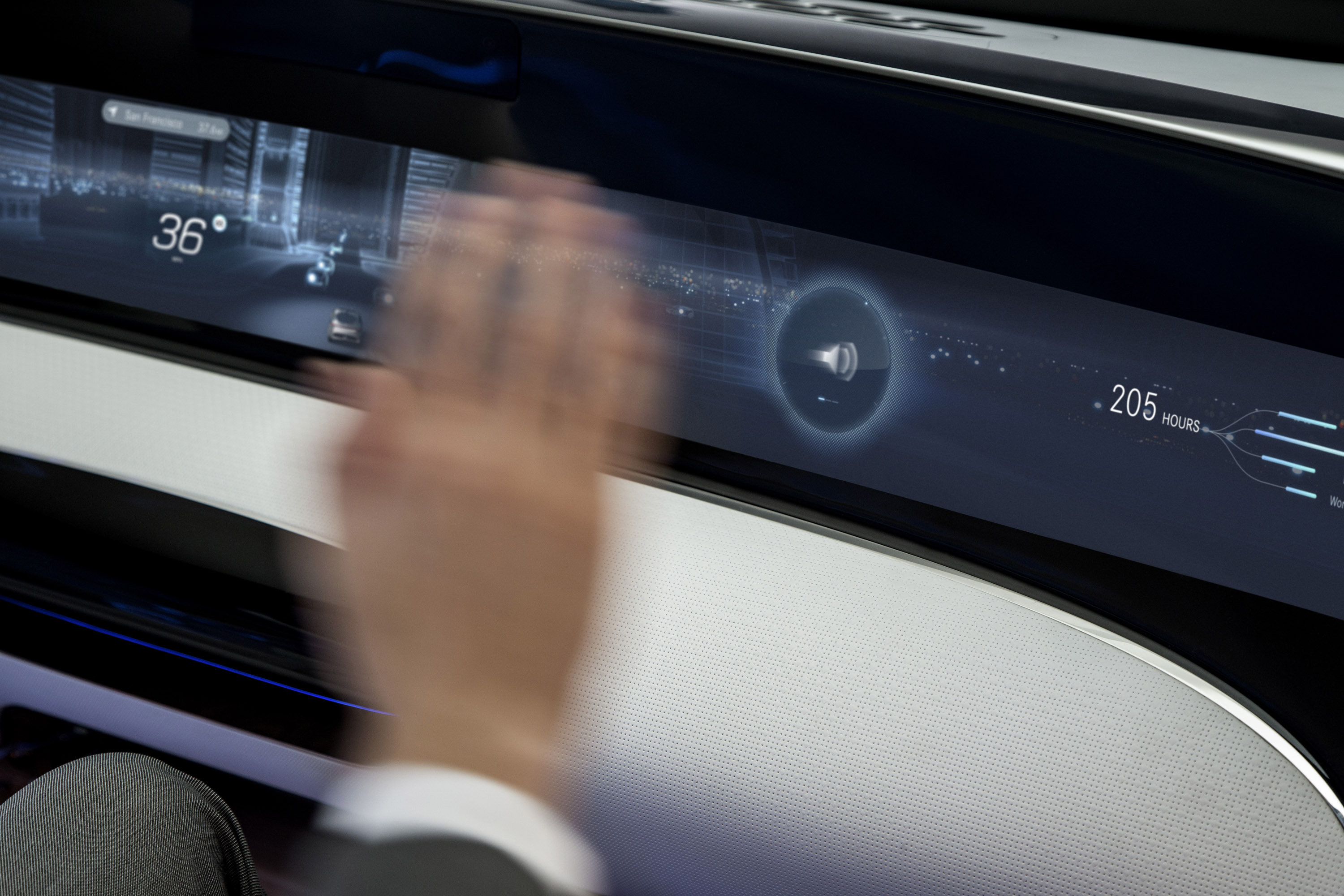 Mercedes-Benz F015 Luxury in Motion Concept photo #41