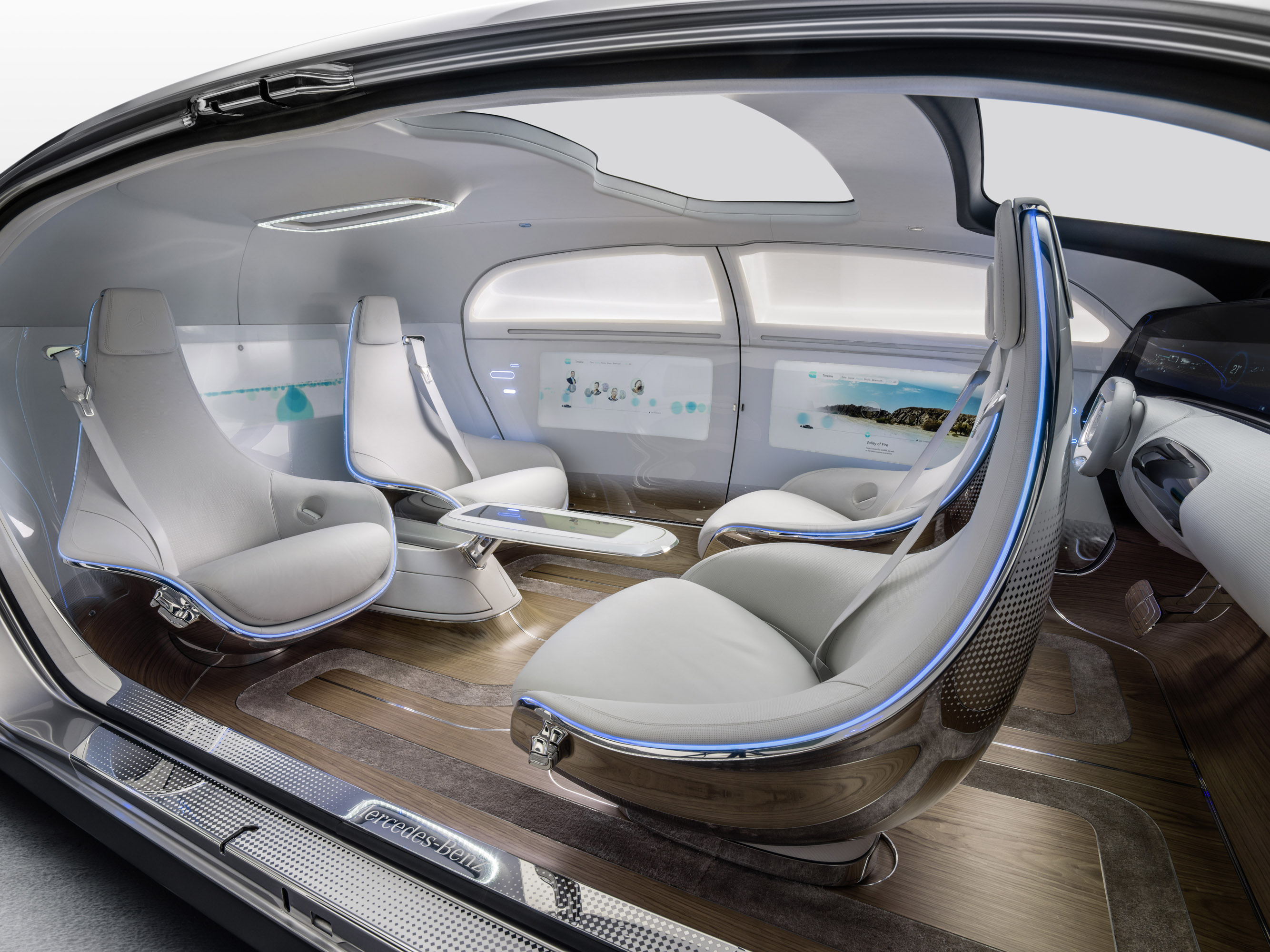 Mercedes-Benz F015 Luxury in Motion Concept photo #49