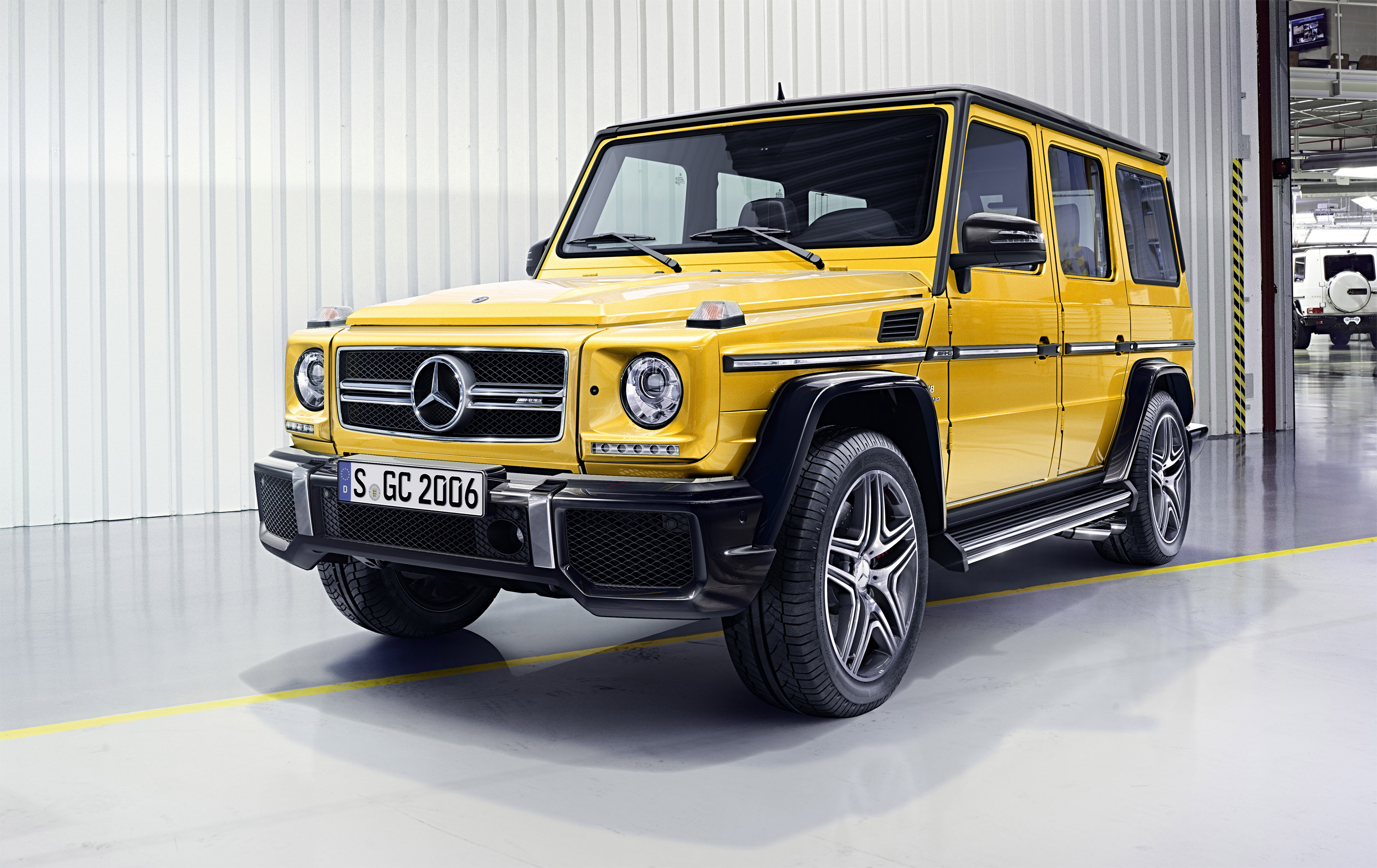 Mercedes-Benz G-Class photo #2