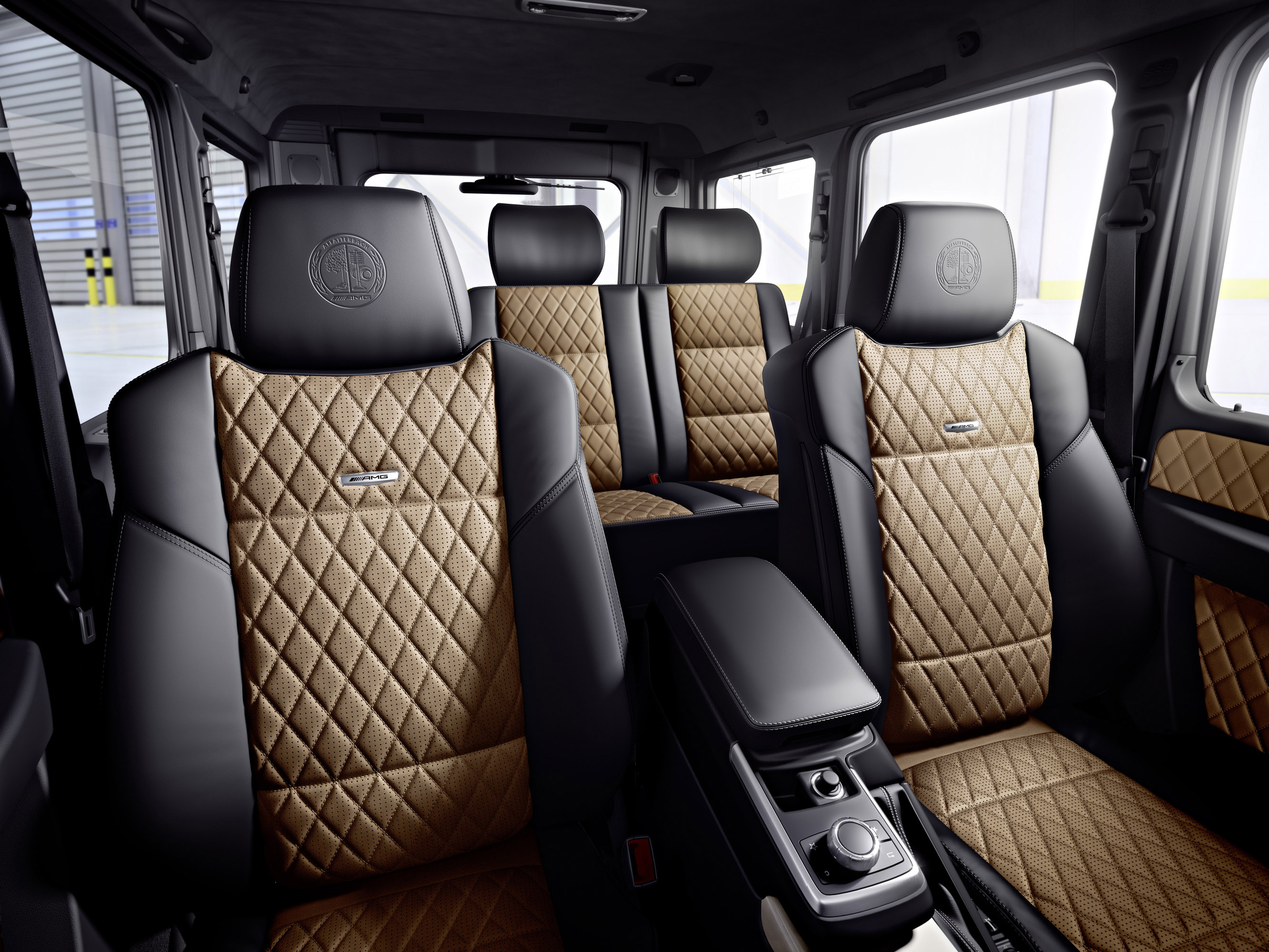 Mercedes-Benz G-Class photo #21