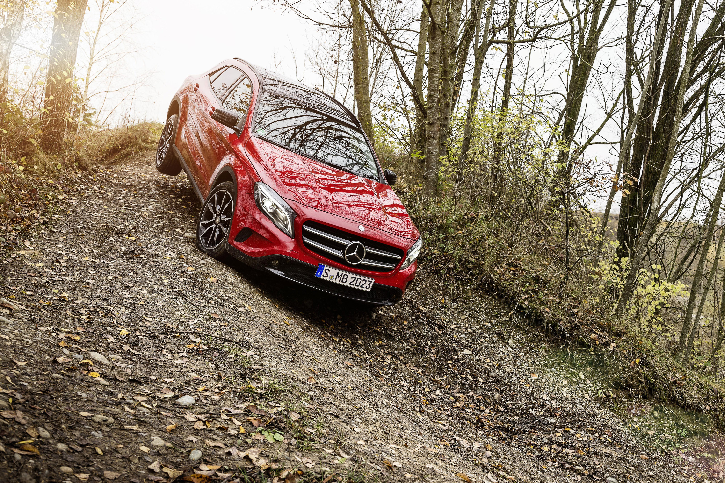 Mercedes-Benz GLA-Class photo #31