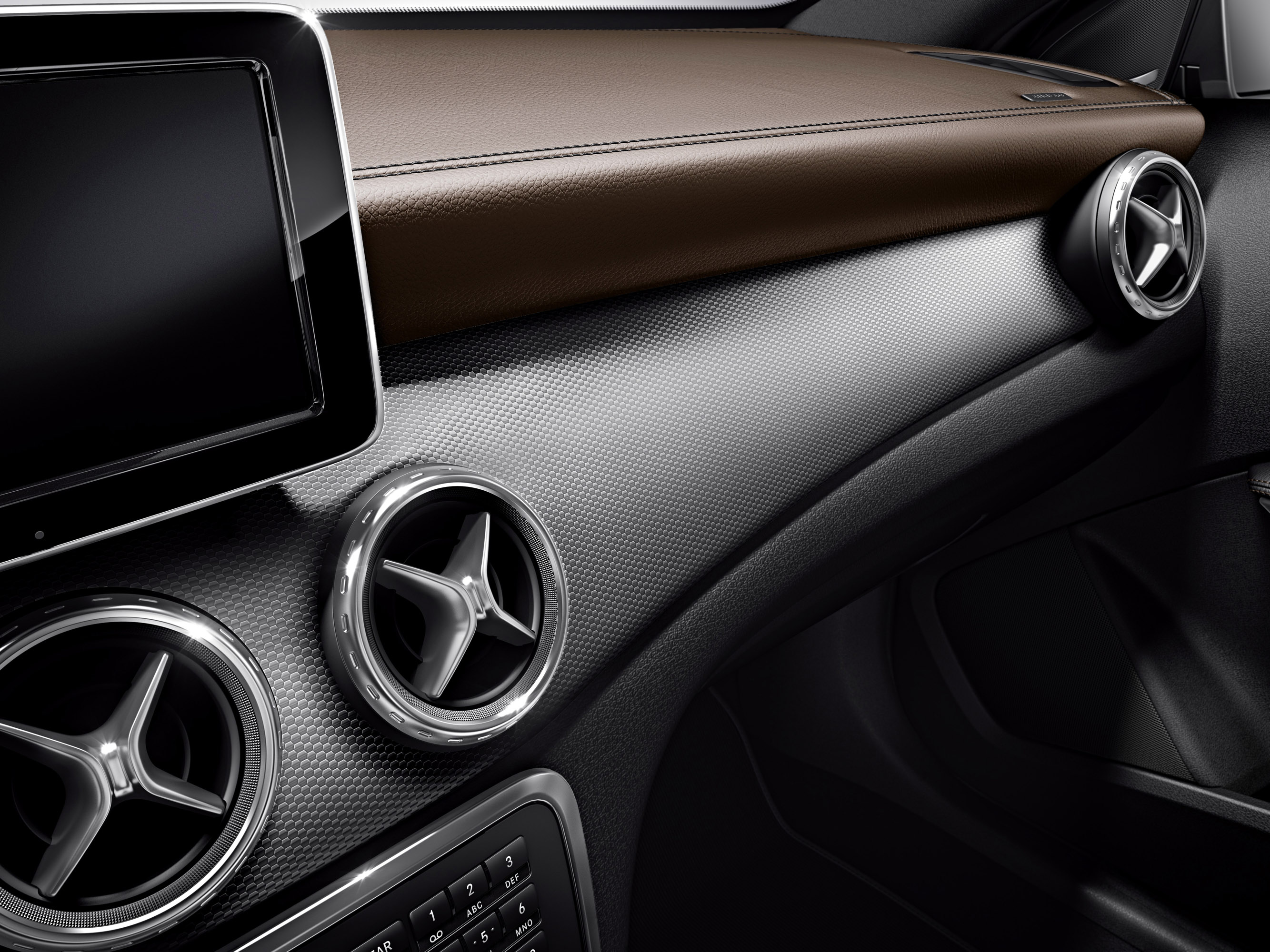 Mercedes-Benz GLA-Class photo #54