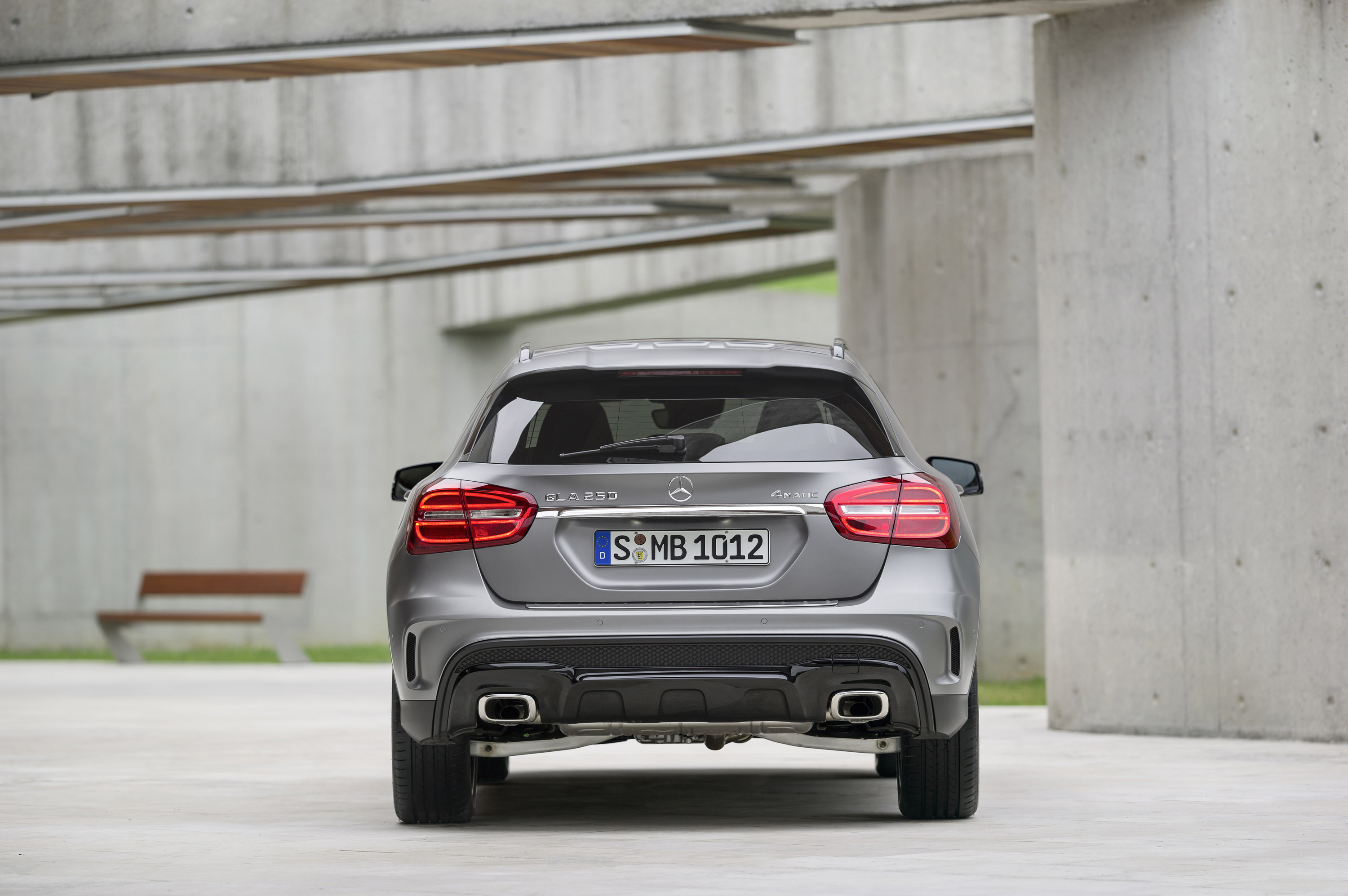 Mercedes-Benz GLA-Class photo #64
