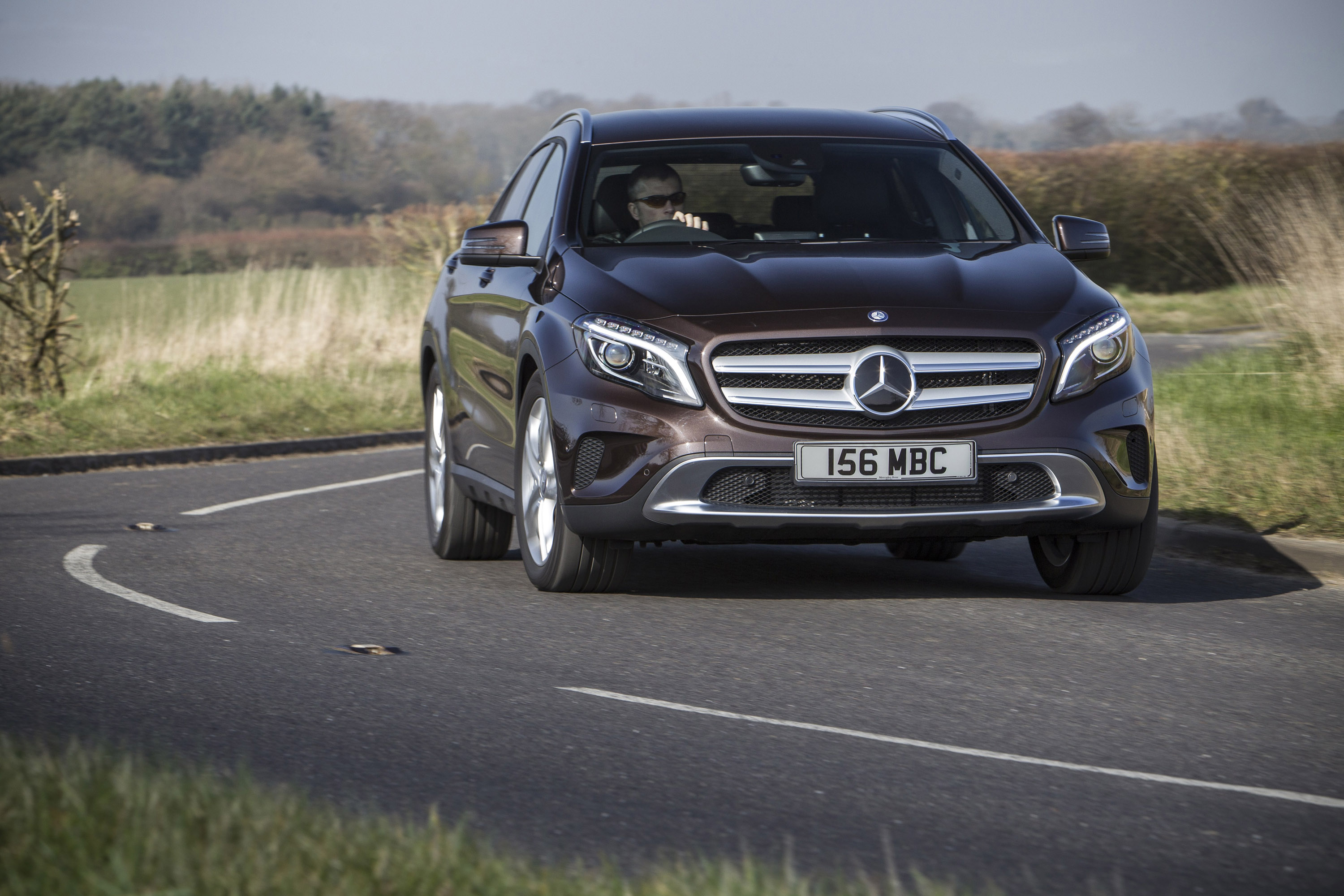 Mercedes-Benz GLA UK-Version photo #3