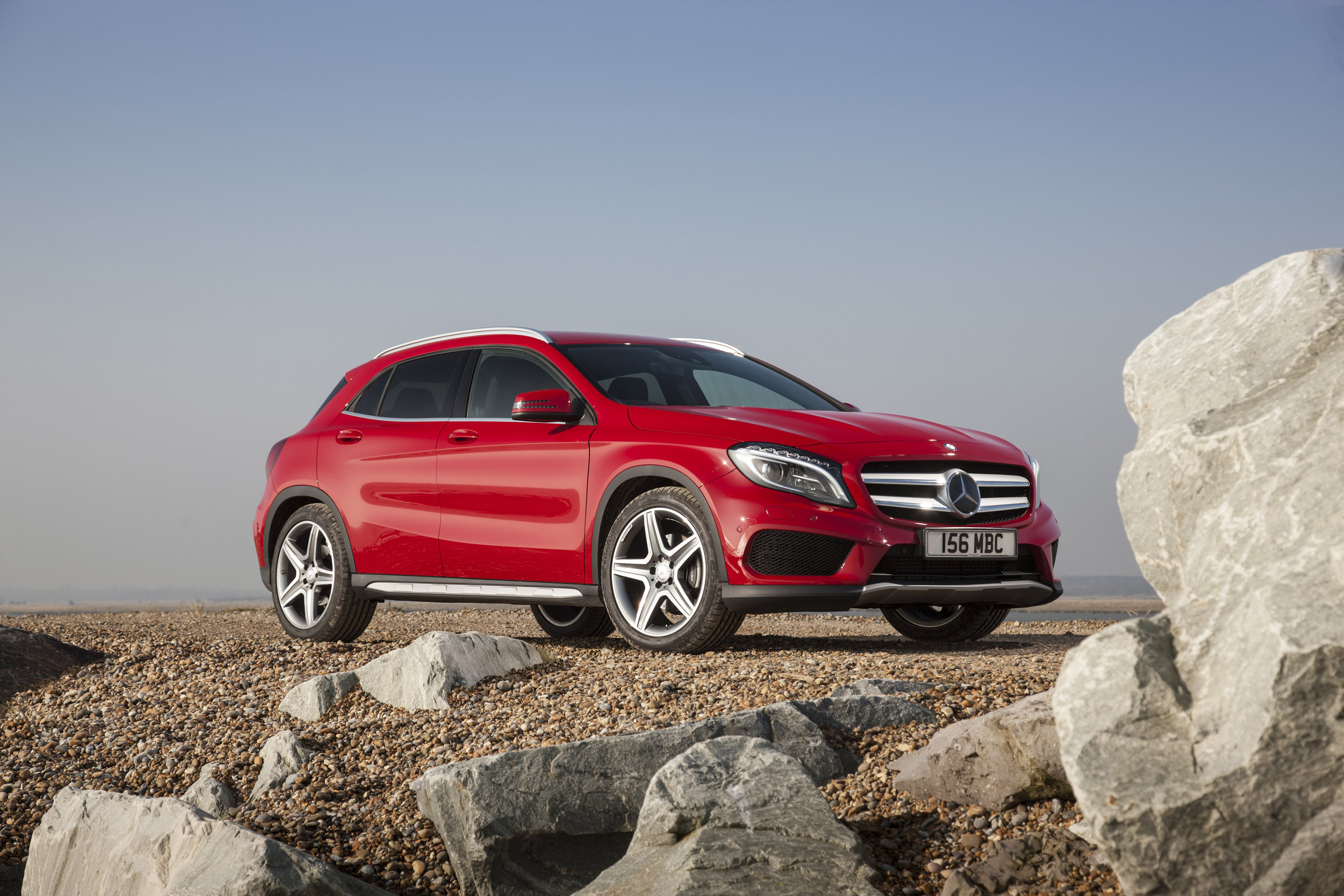 Мерседес gla отзывы. Mercedes-Benz GLA. Мерседес Бенц GLA 250. Мерседес Benz GLA 250. Мерседес кроссовер GLA 250.