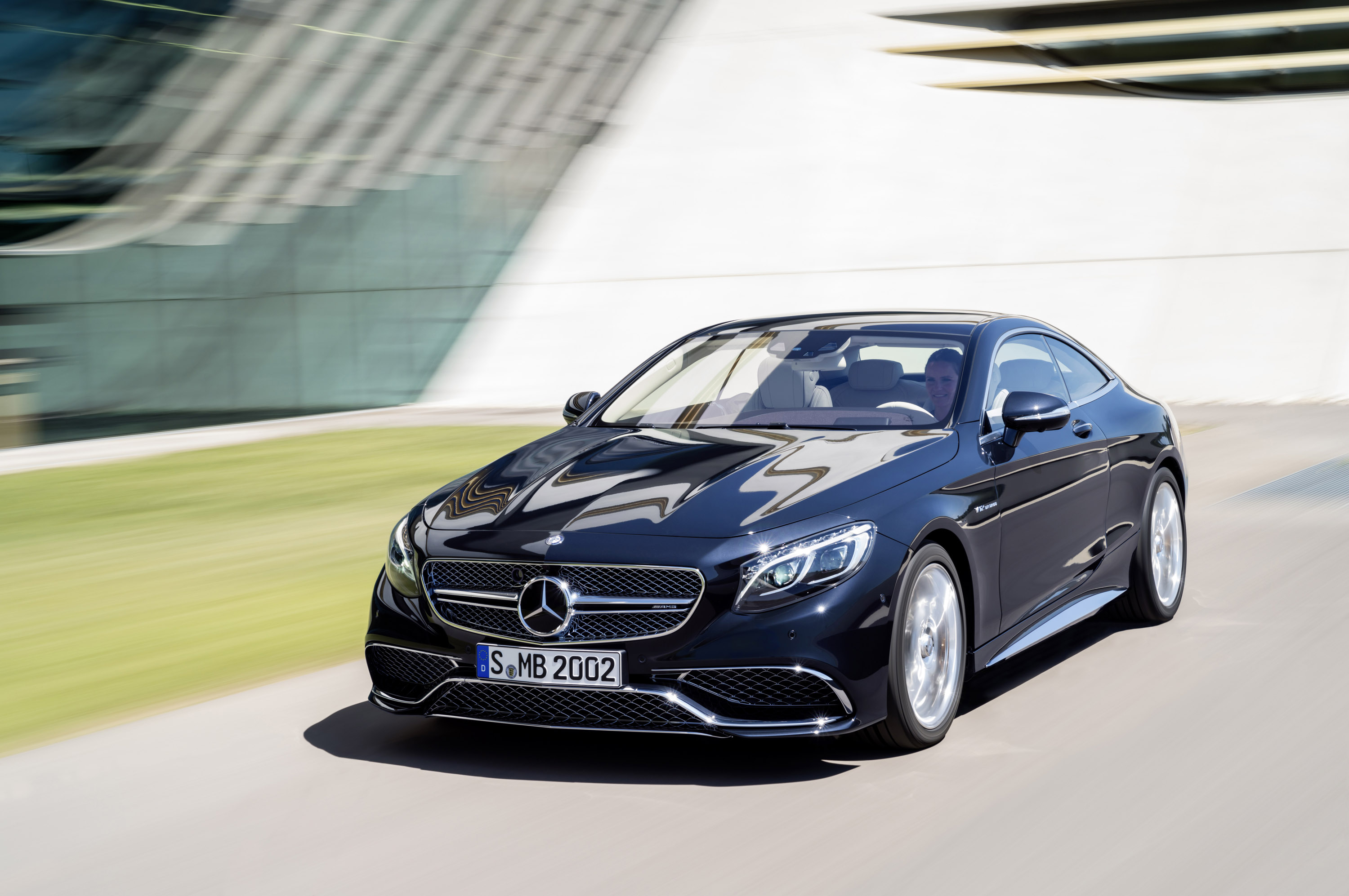 Mercedes-Benz S 65 AMG Coupe photo #2