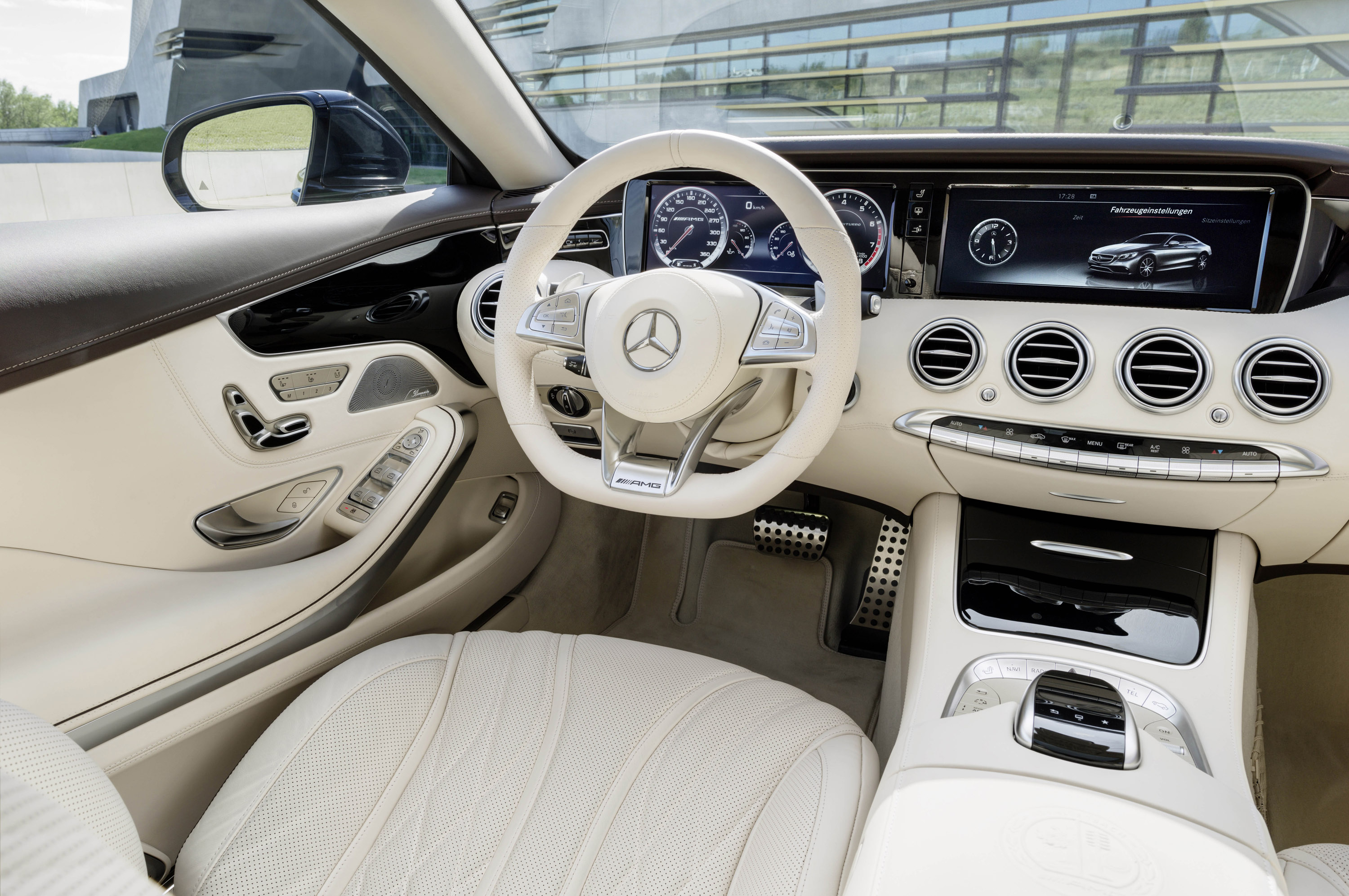 Mercedes-Benz S 65 AMG Coupe photo #41