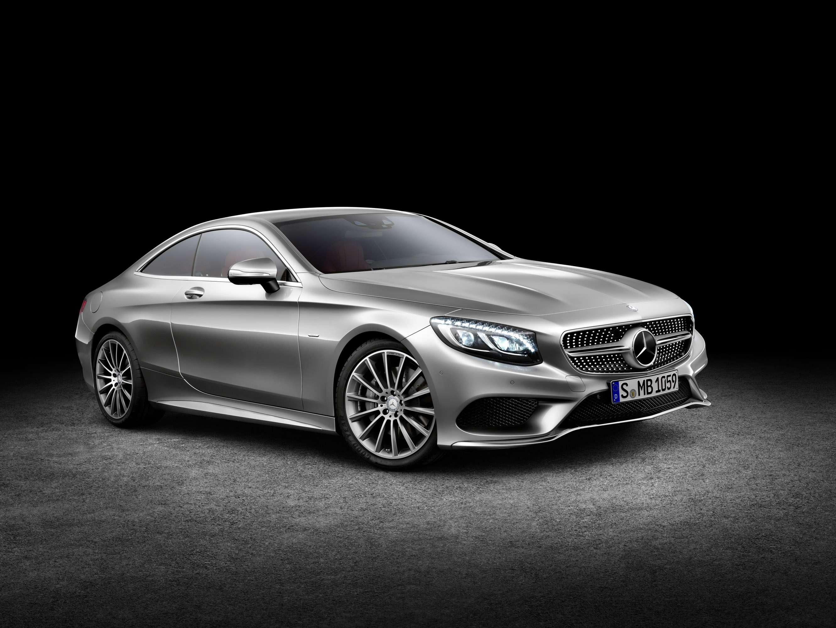 Mercedes-Benz S-Class Coupe photo #1