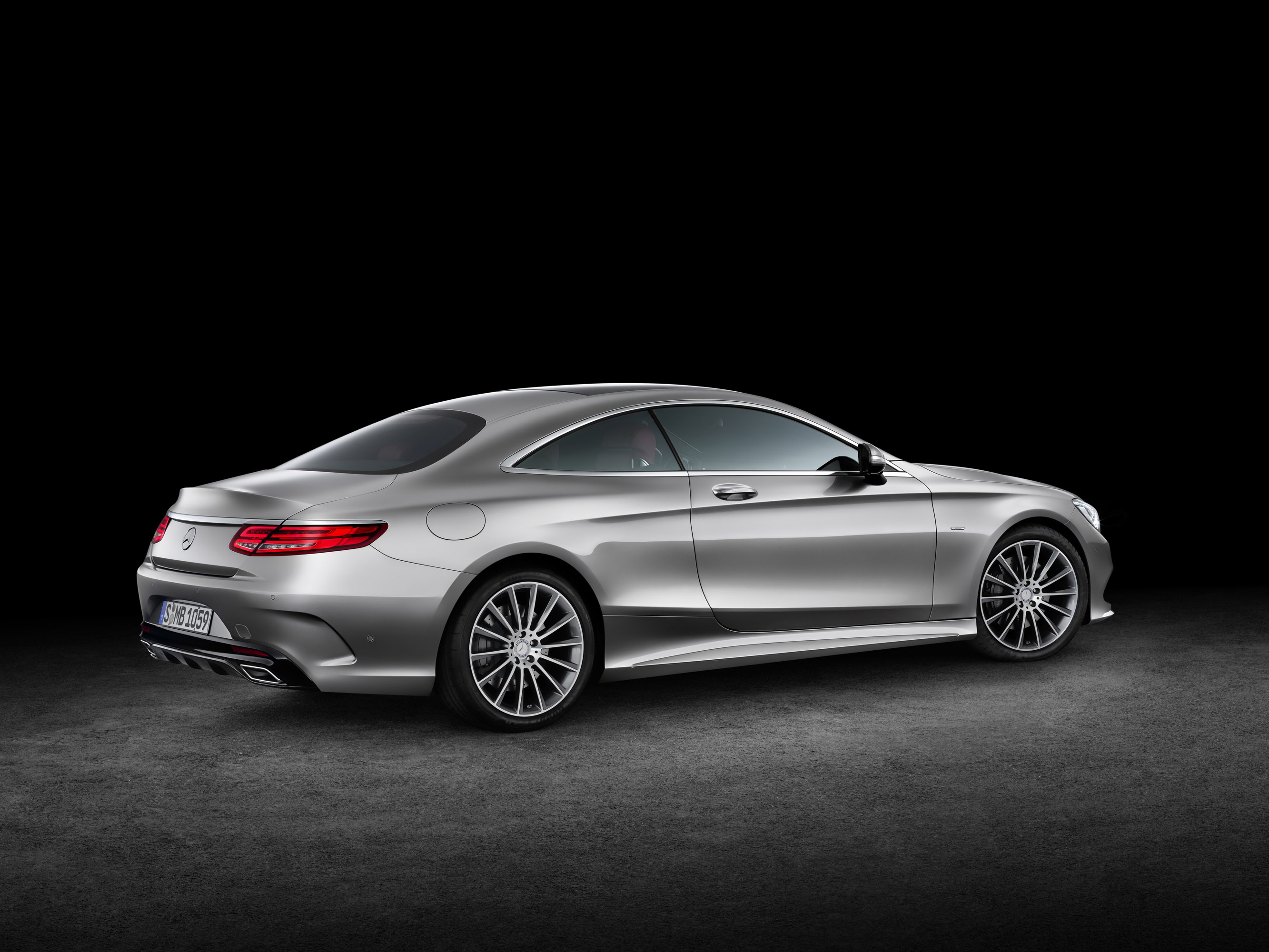 Mercedes-Benz S-Class Coupe photo #2