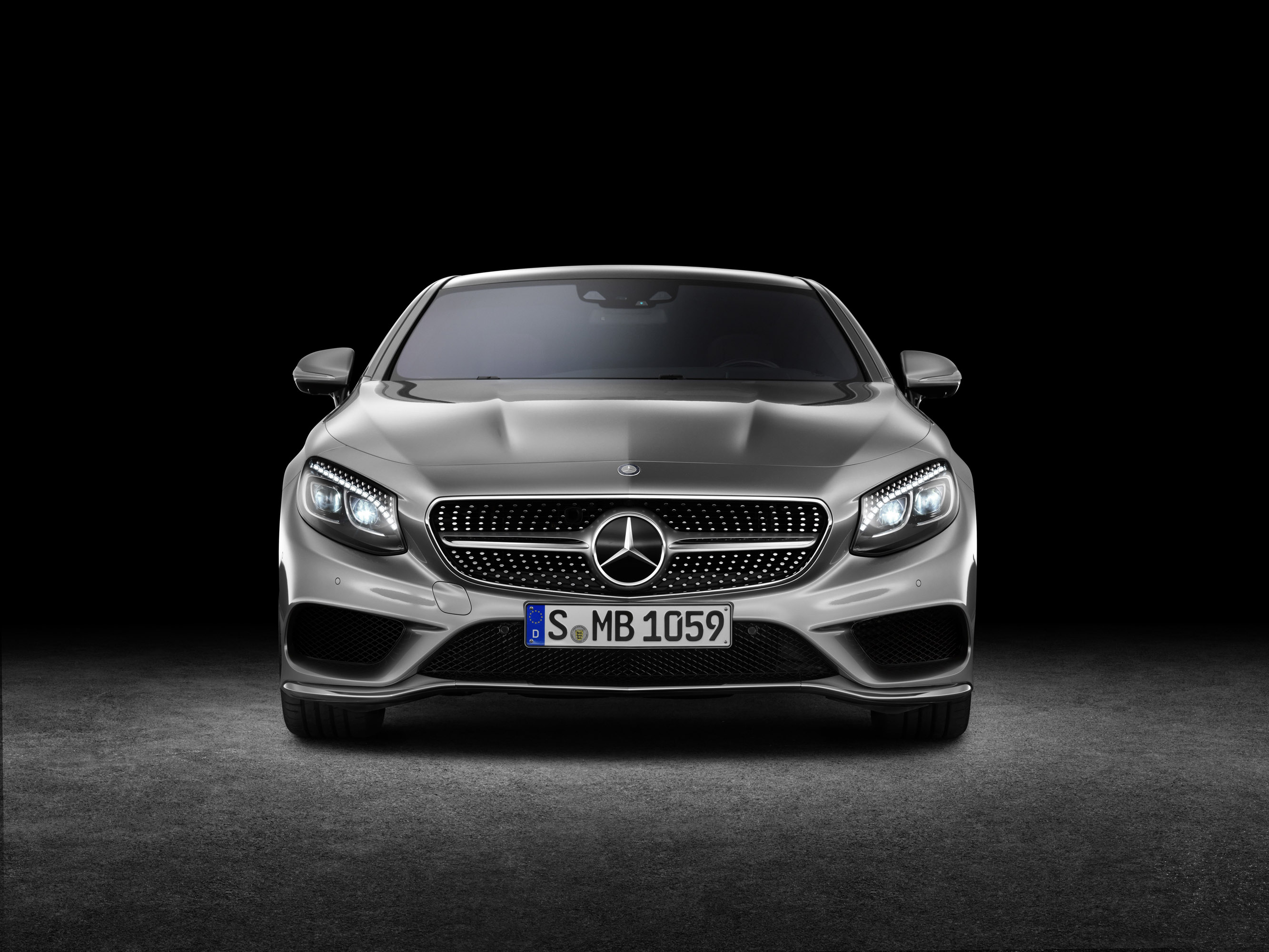 Mercedes-Benz S-Class Coupe photo #3