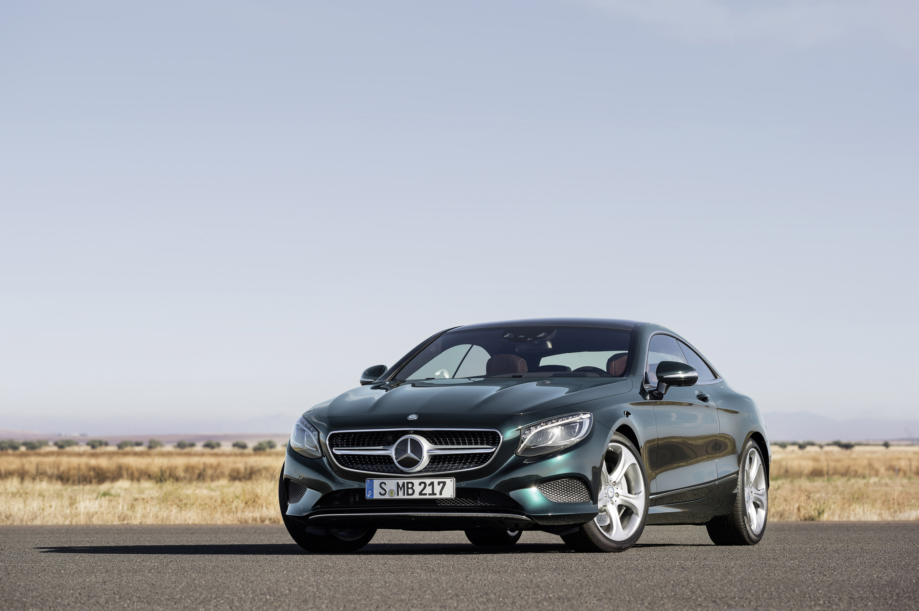 Mercedes-Benz S-Class Coupe photo #20