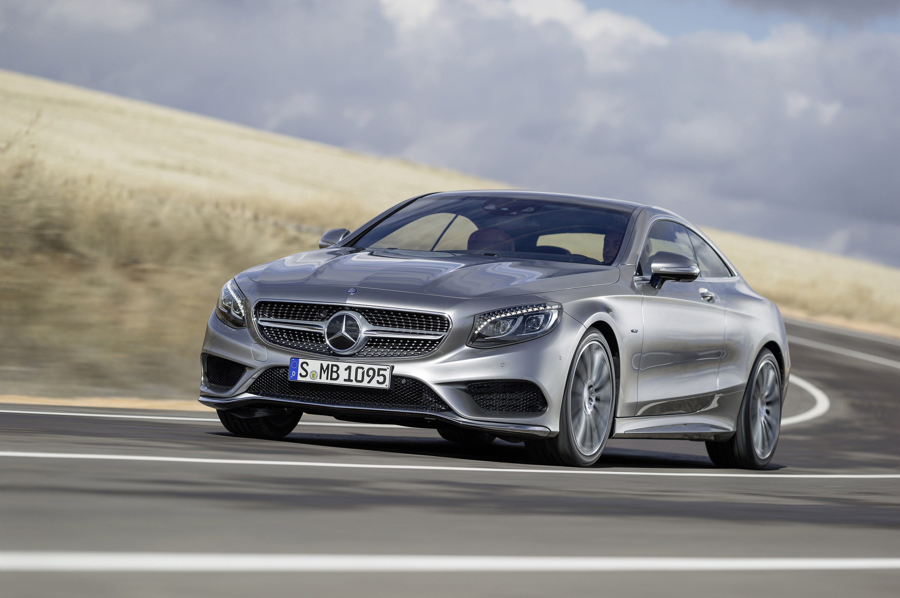 Mercedes-Benz S-Class Coupe photo #29