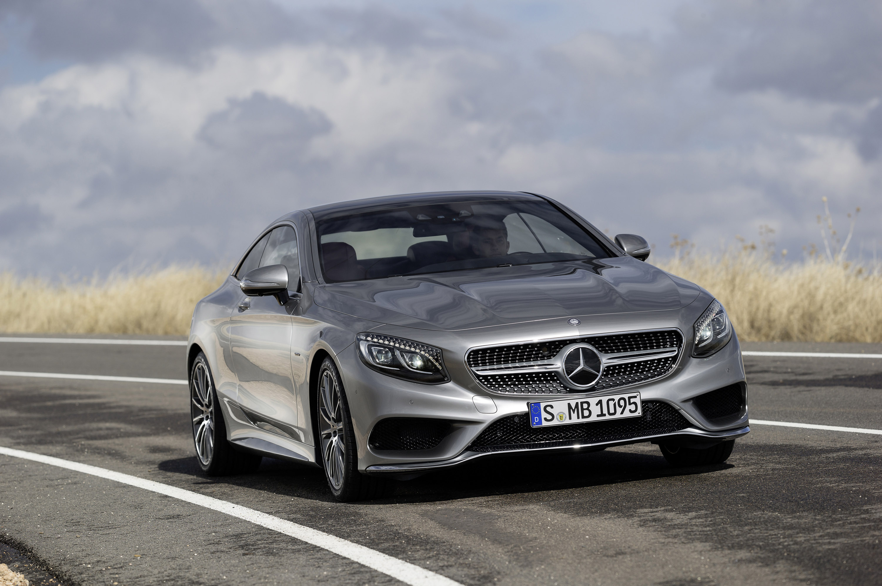 Mercedes-Benz S-Class Coupe photo #45