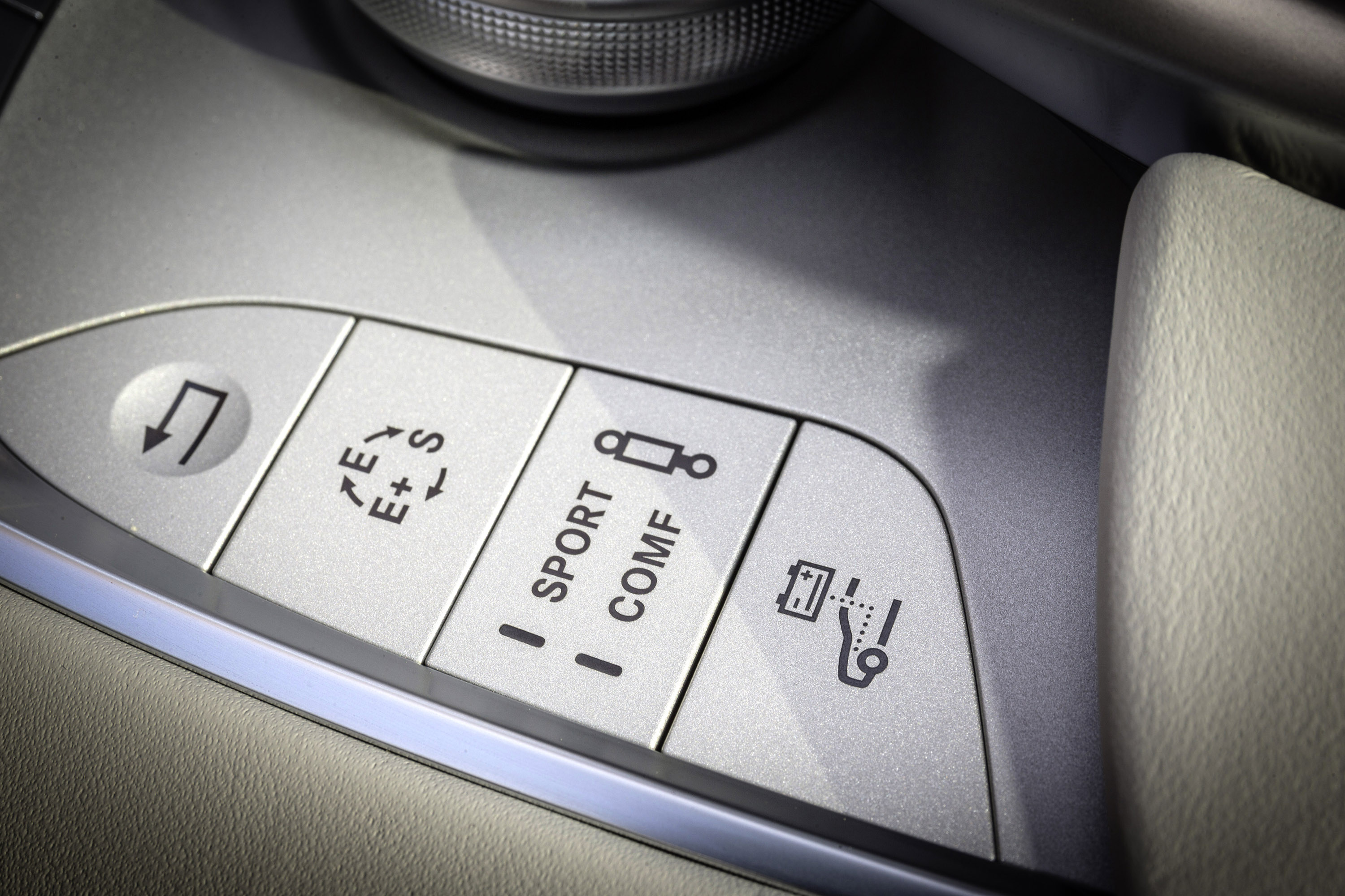 Mercedes-Benz S550 Plug-In Hybrid photo #54