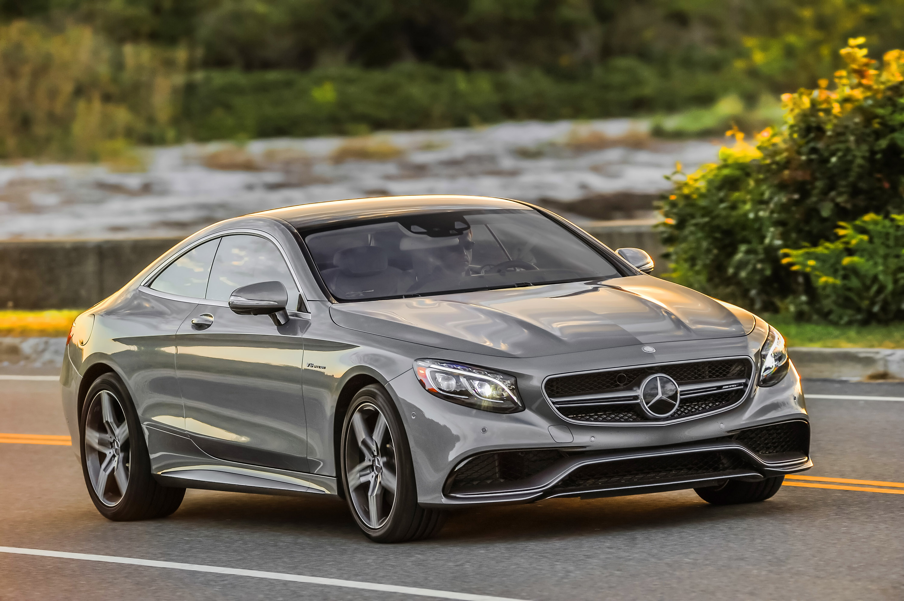 Mercedes-Benz S63 AMG Coupe 4MATIC photo #4