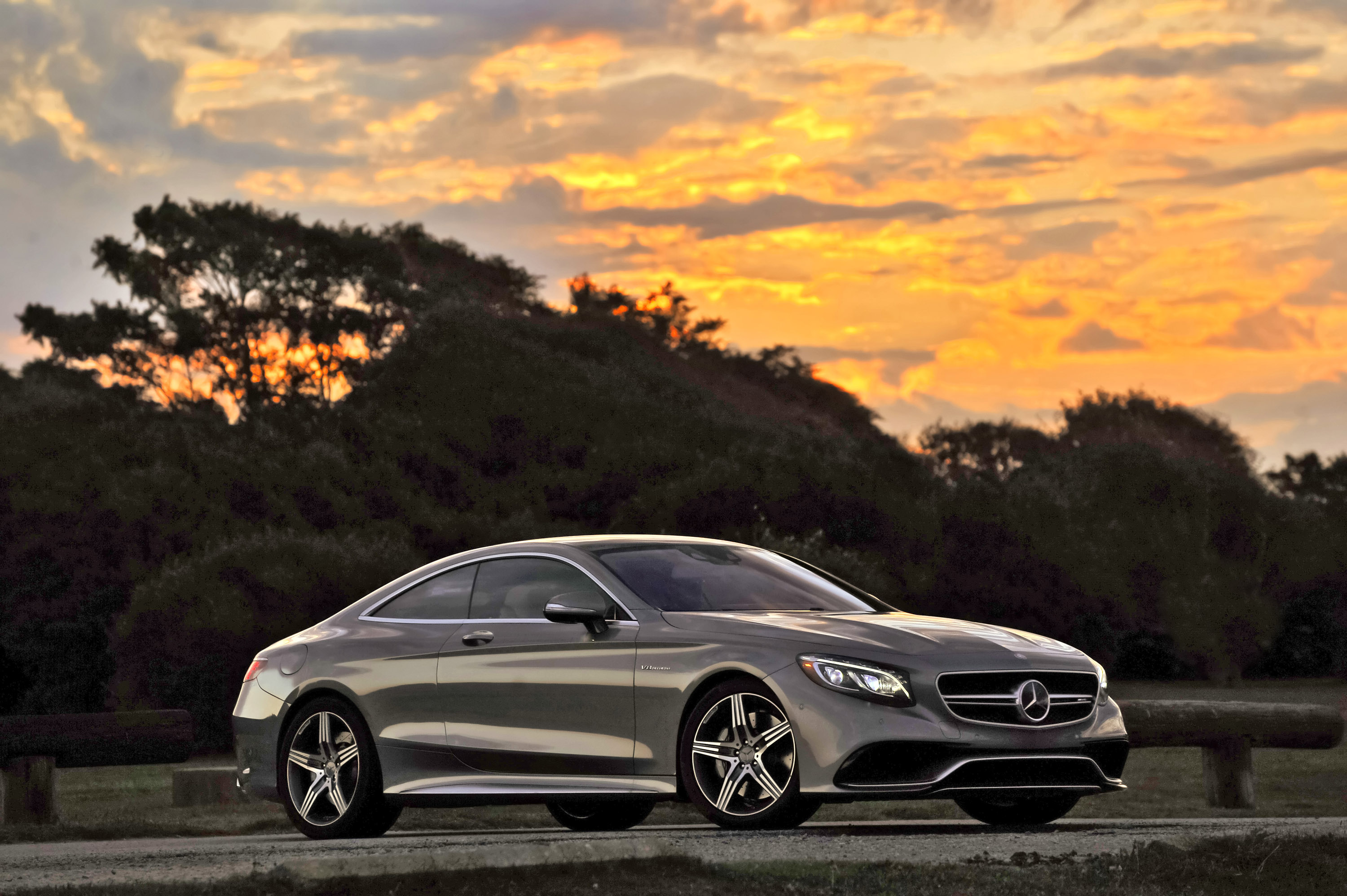 Mercedes-Benz S63 AMG Coupe 4MATIC photo #7