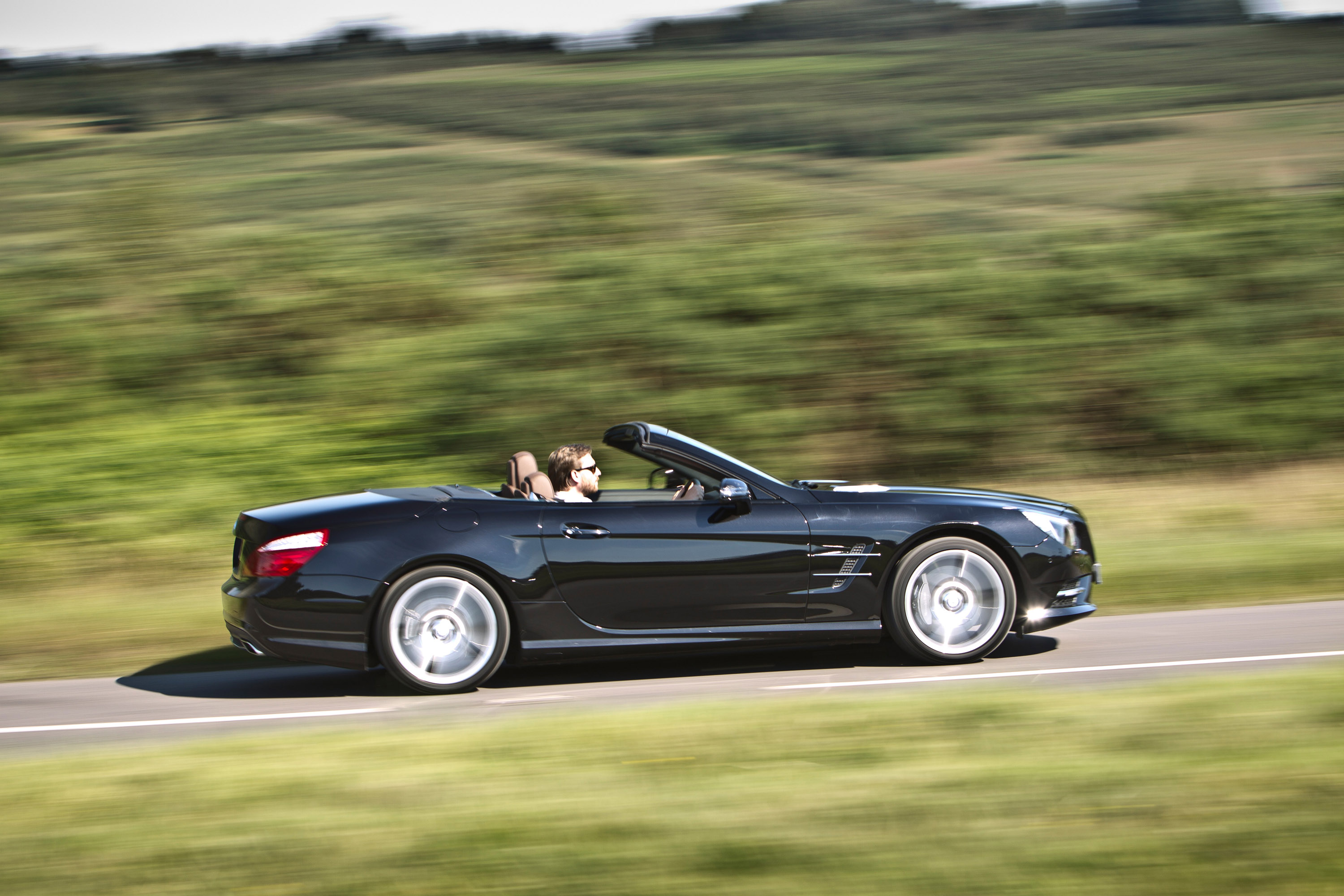 Mercedes-Benz SL 400 photo #4