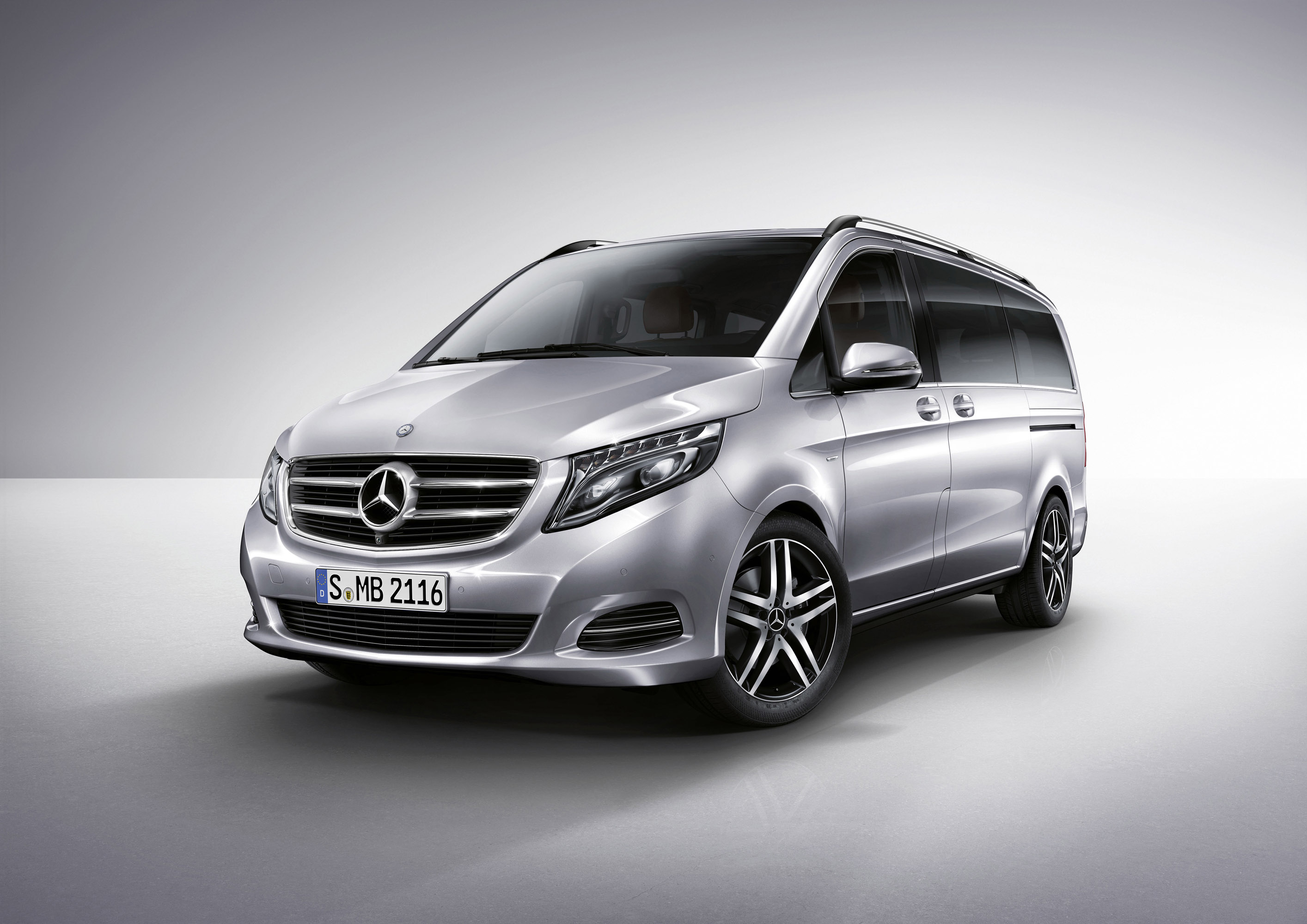 Mercedes-Benz V-Class photo #1