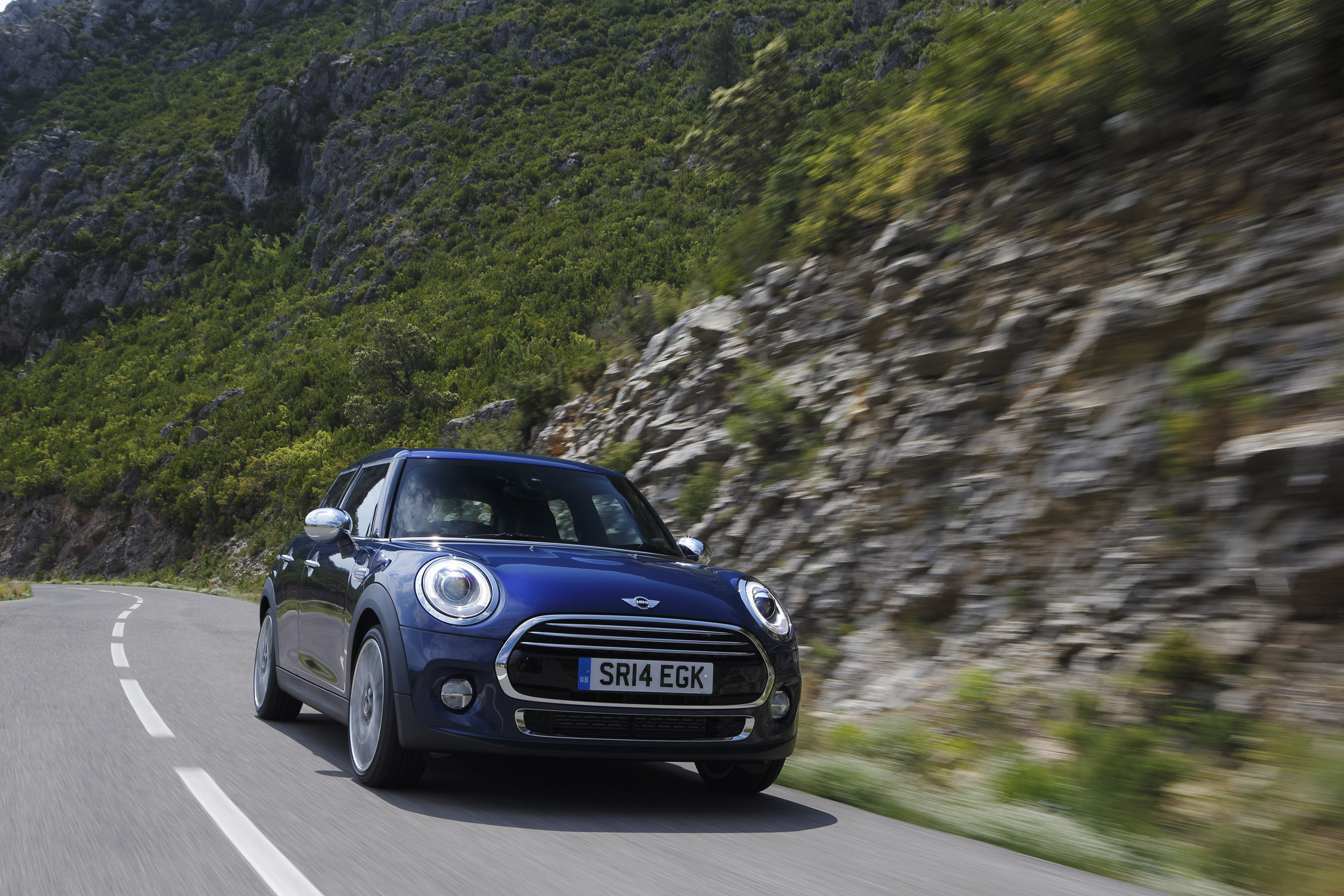 Mini Cooper 5-door photo #37