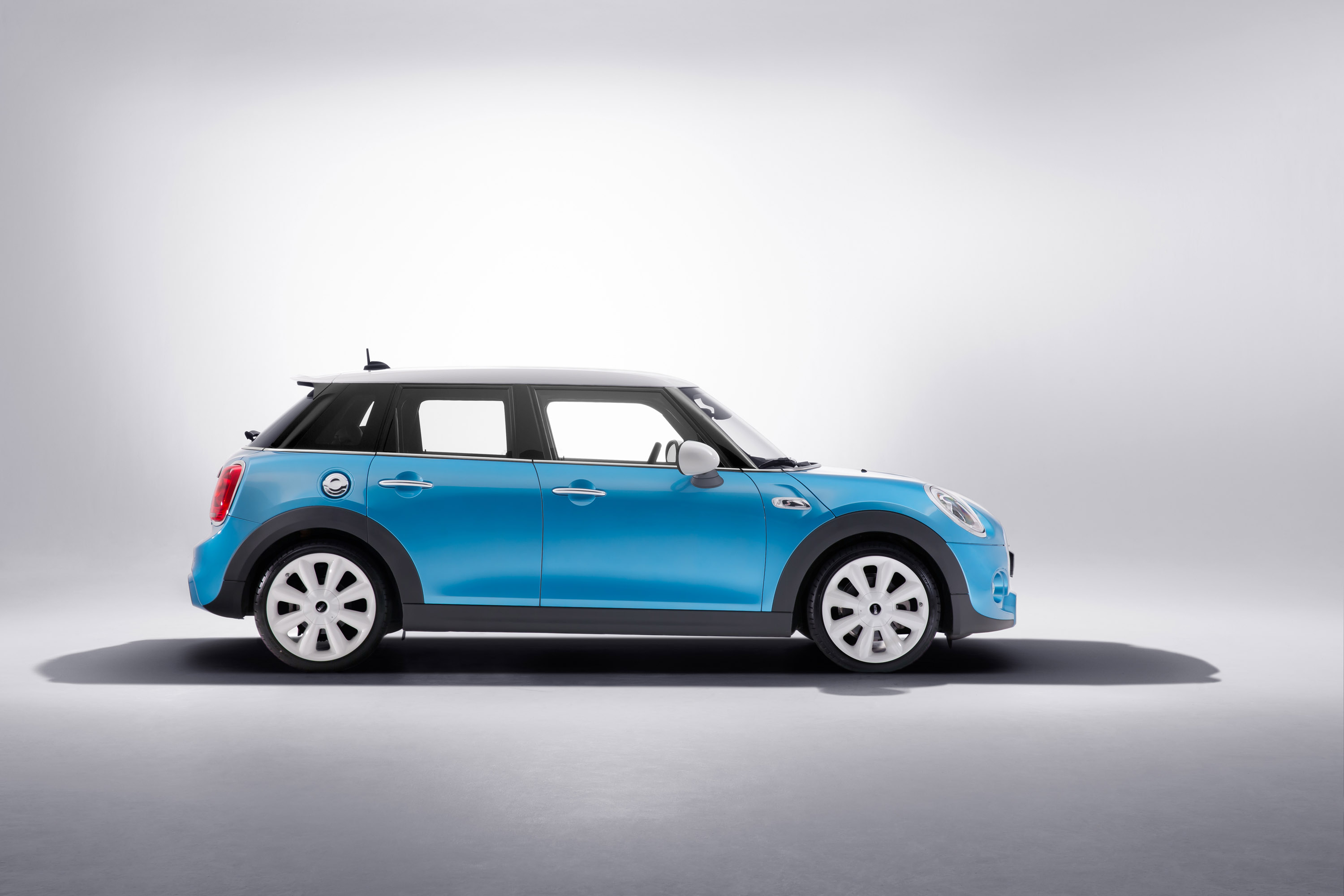 Mini Cooper 5-door photo #43