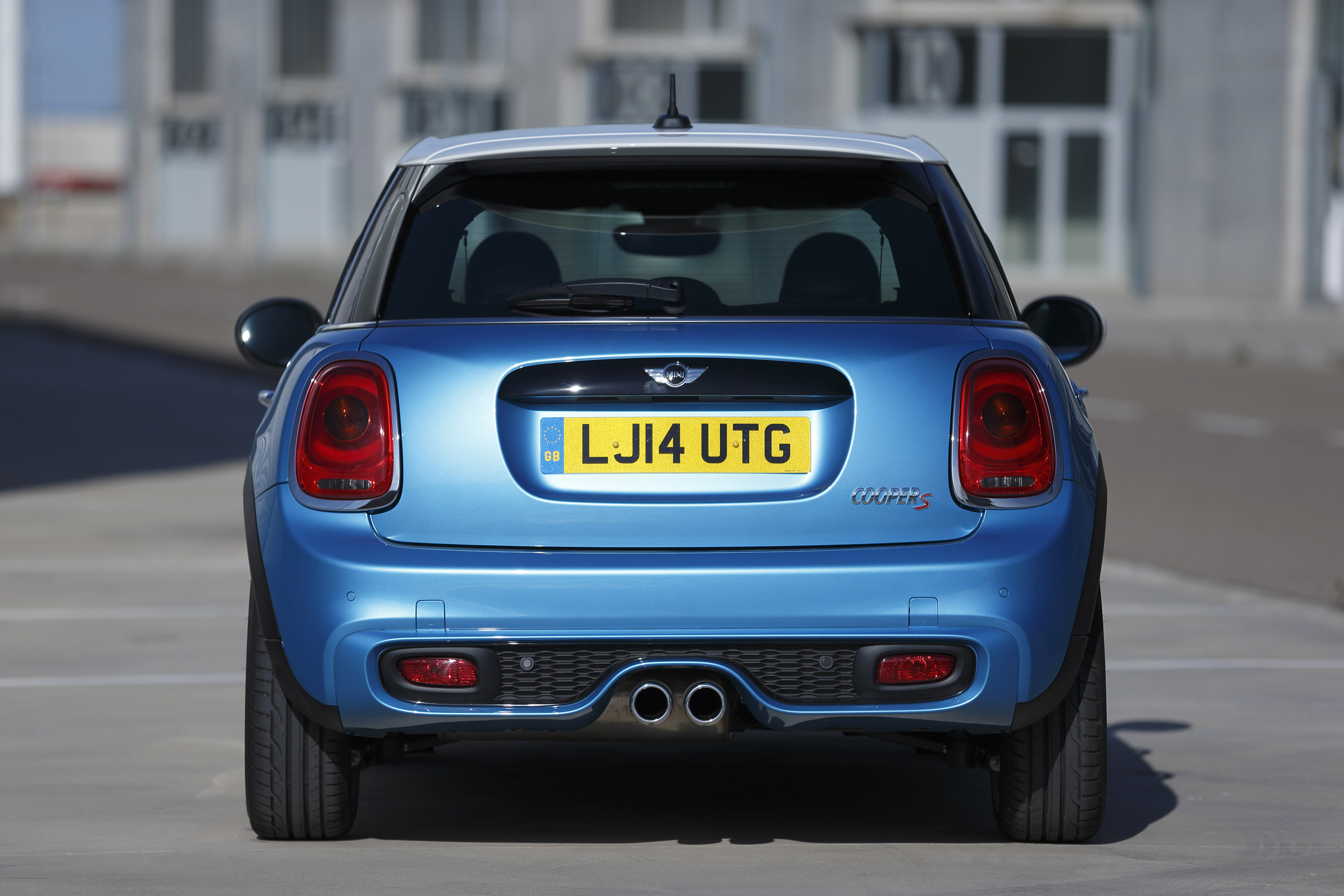 Mini Cooper 5-door photo #68