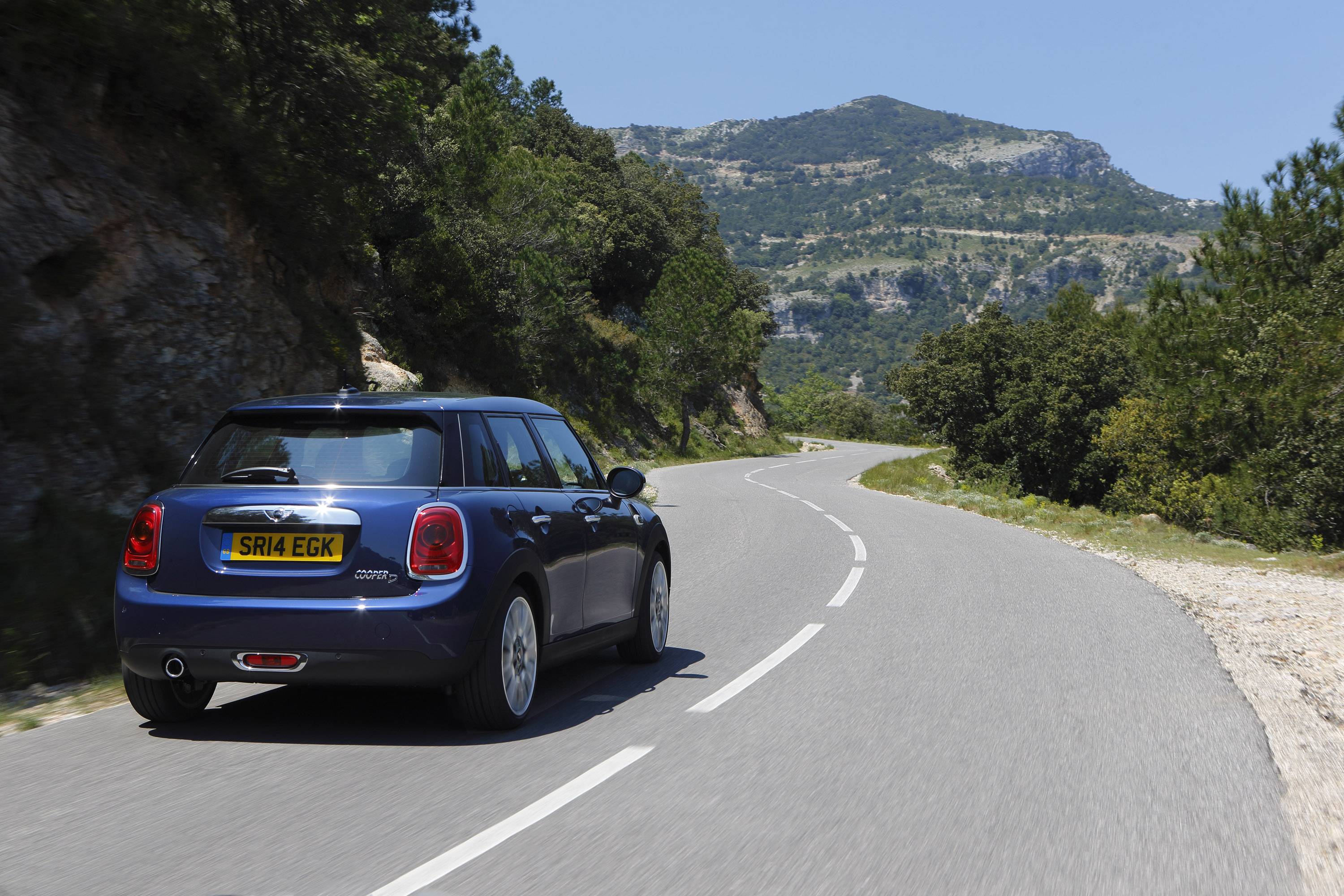 Mini Cooper 5-door photo #79