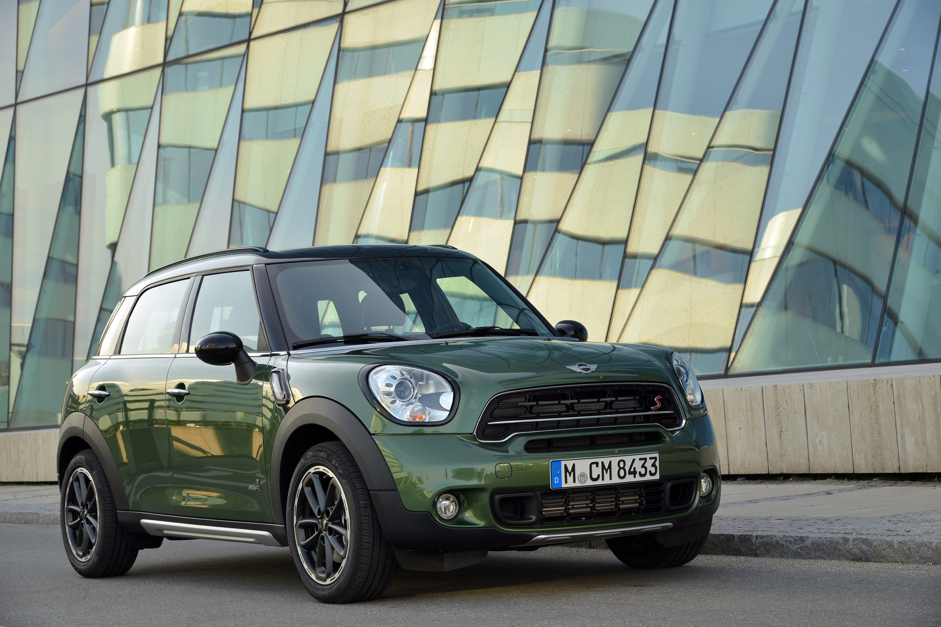 Mini Countryman photo #2