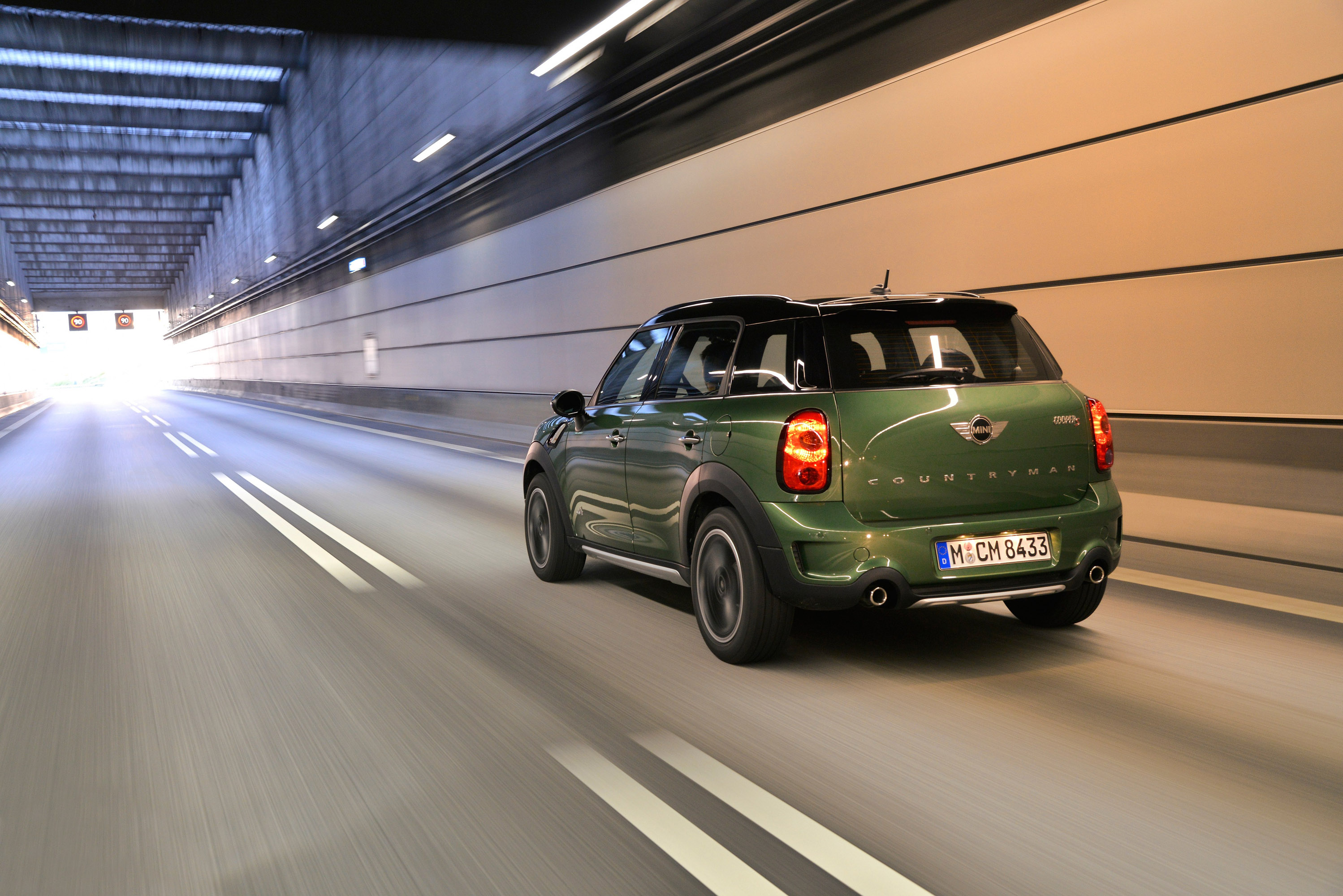 Mini Countryman photo #57