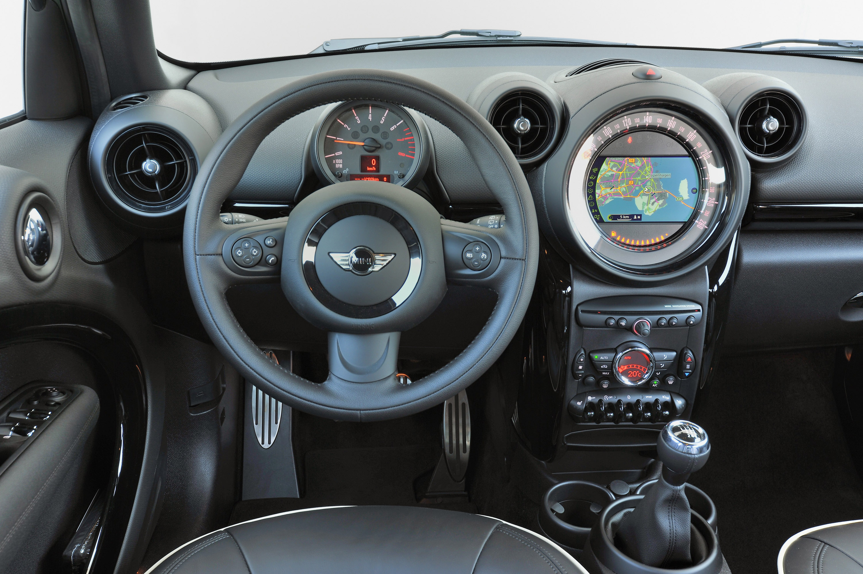 Mini Countryman photo #94
