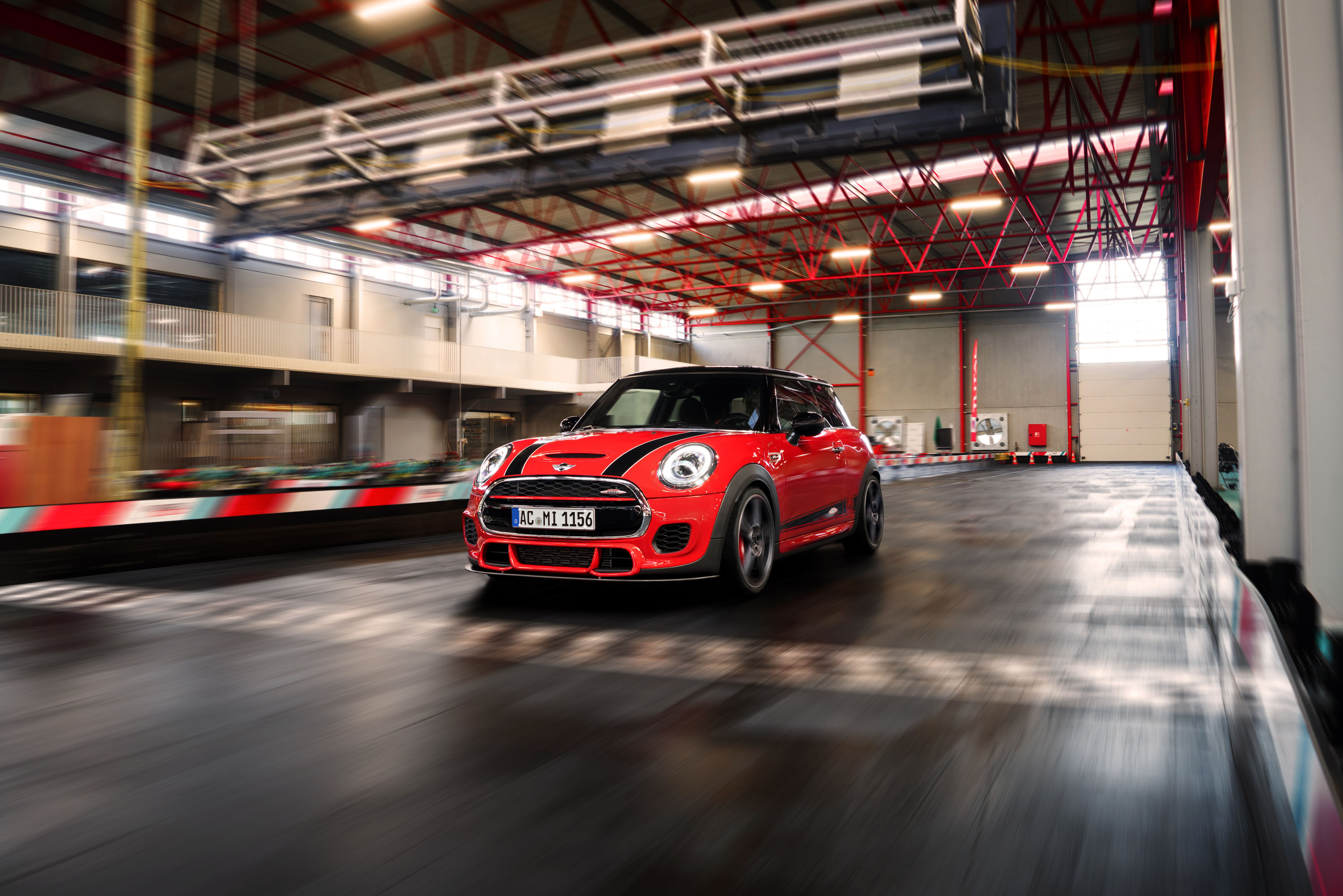 MINI Hatch F56 photo #2