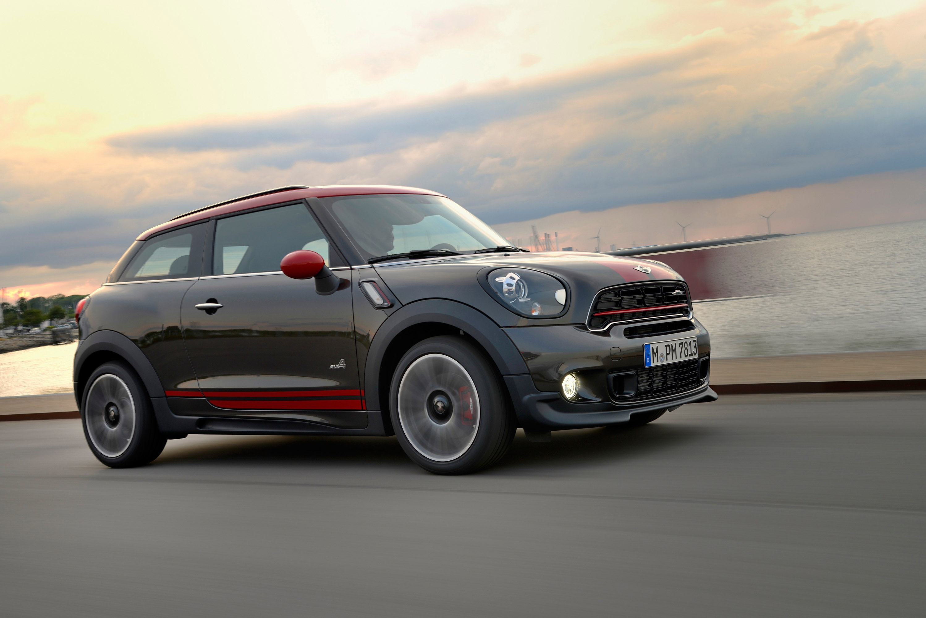 Mini Paceman John Cooper Works photo #27