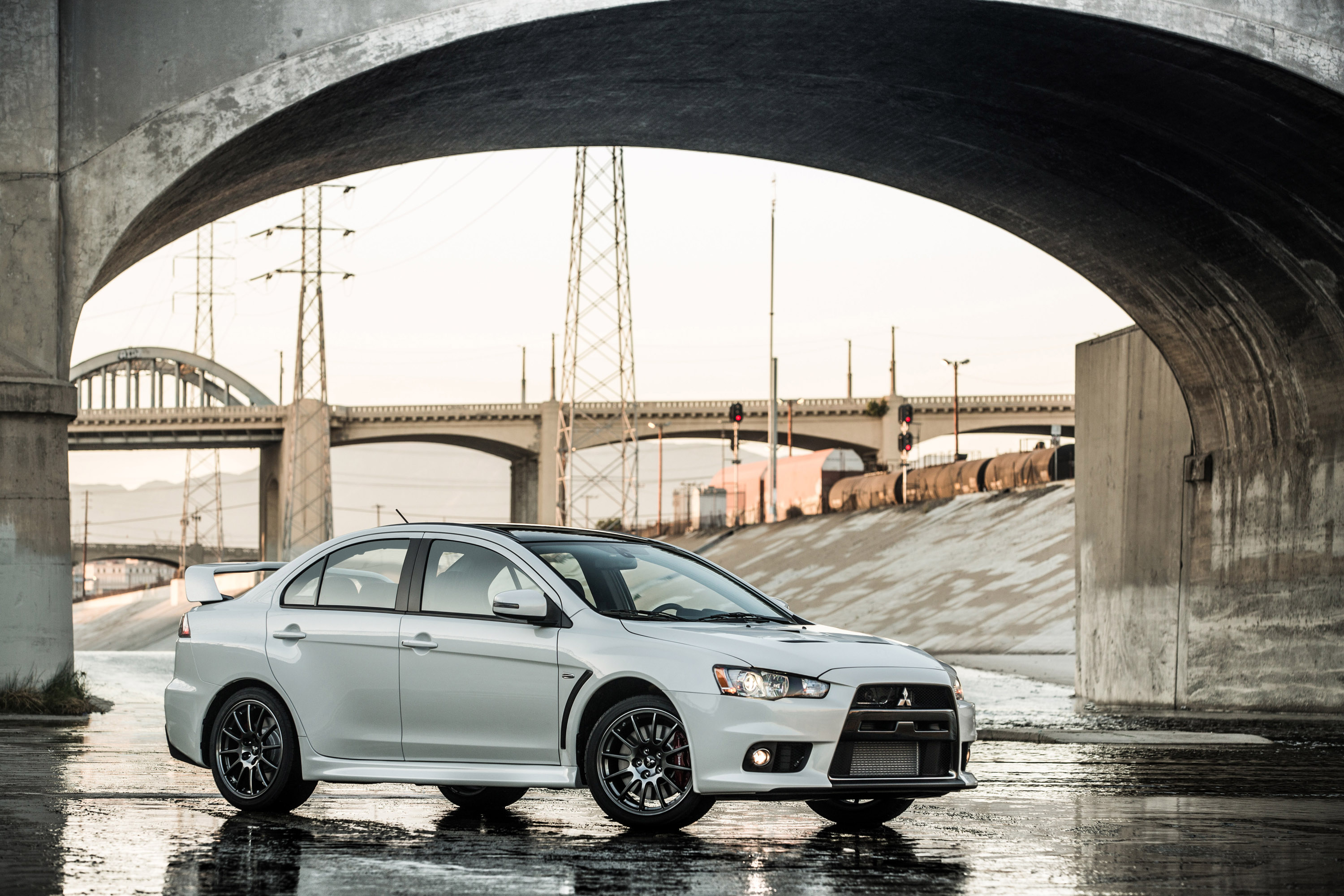 Mitsubishi Lancer Evolution Final Edition photo #3